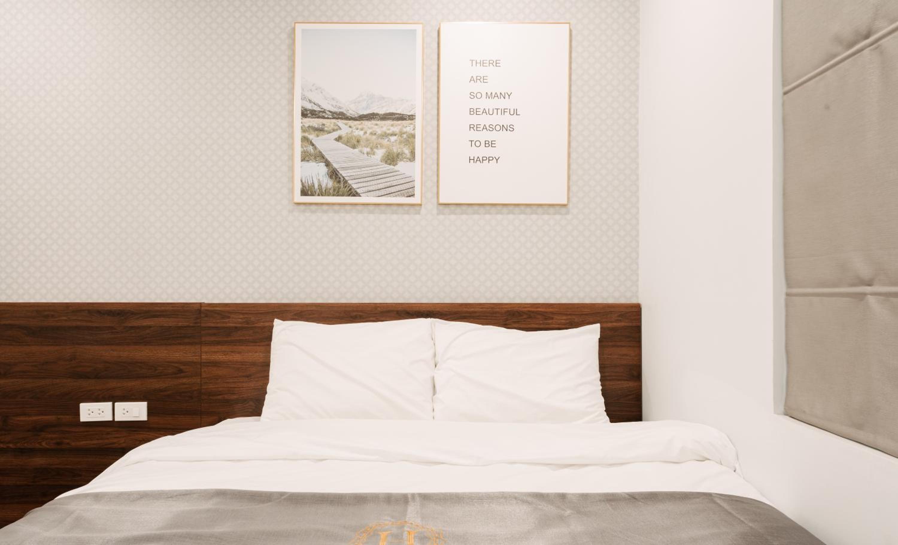 Hi-Home Suites - the West Lake Xuan Dieu