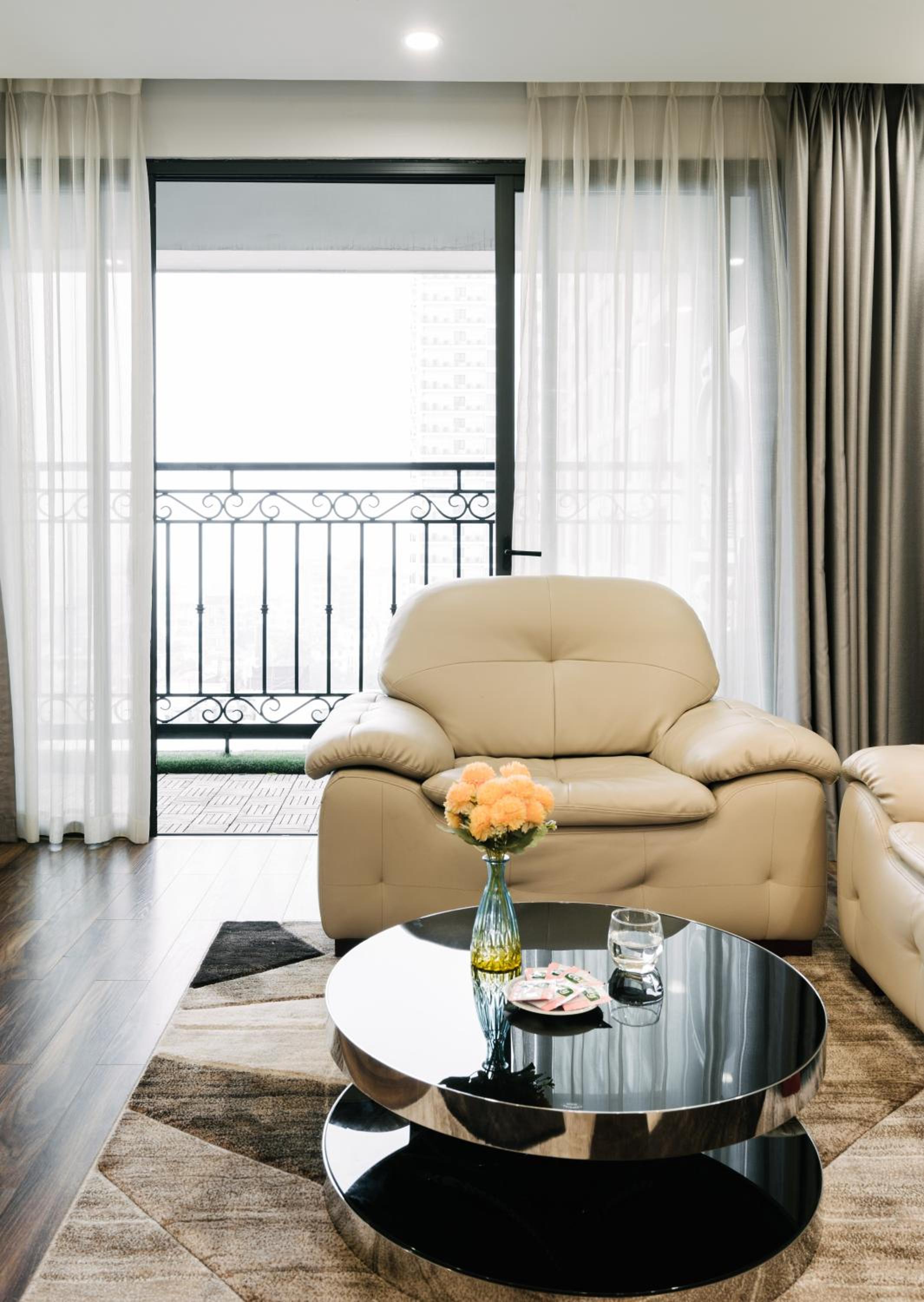 Hi-Home Suites - the West Lake Xuan Dieu
