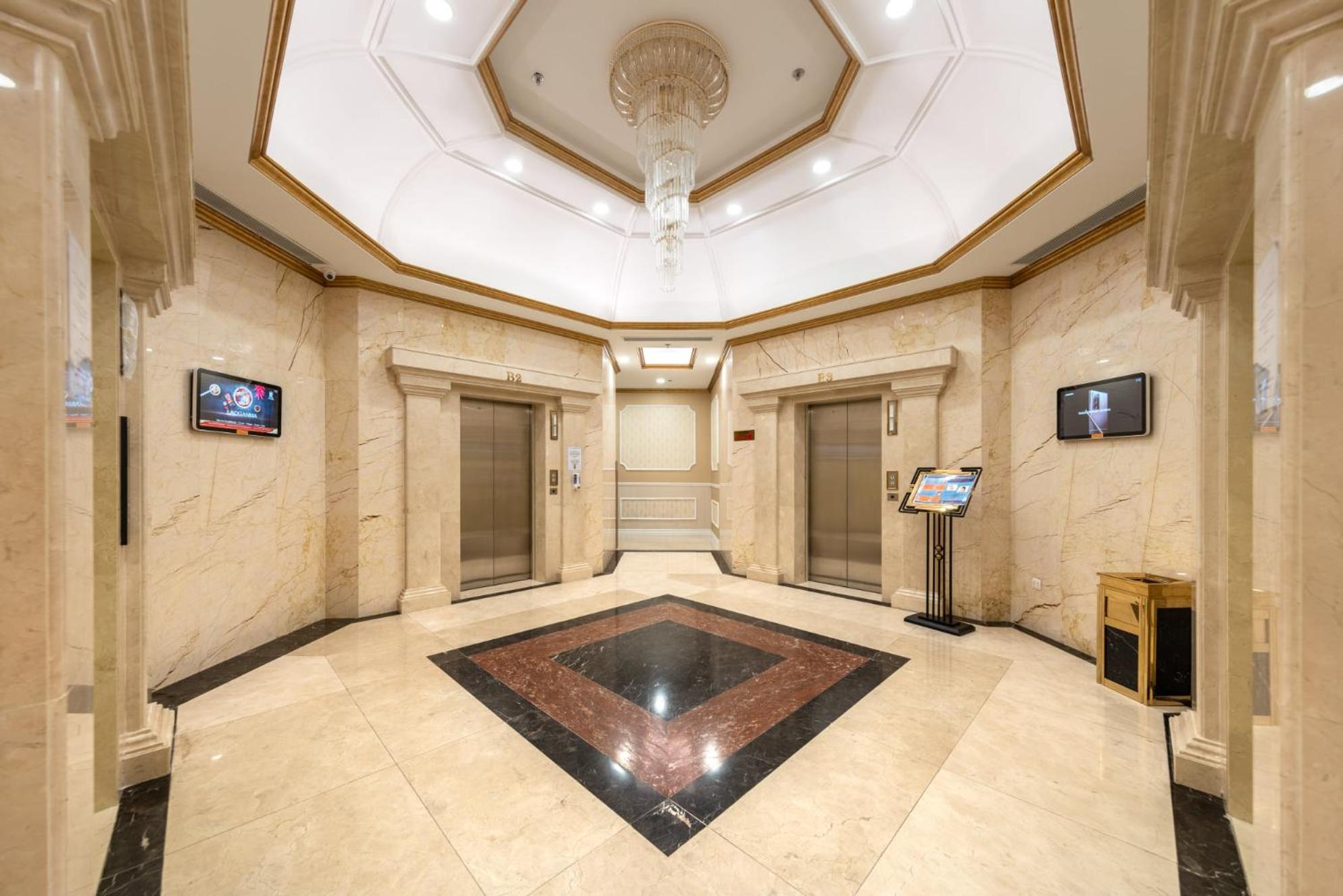 Hi-Home Suites - the West Lake Xuan Dieu