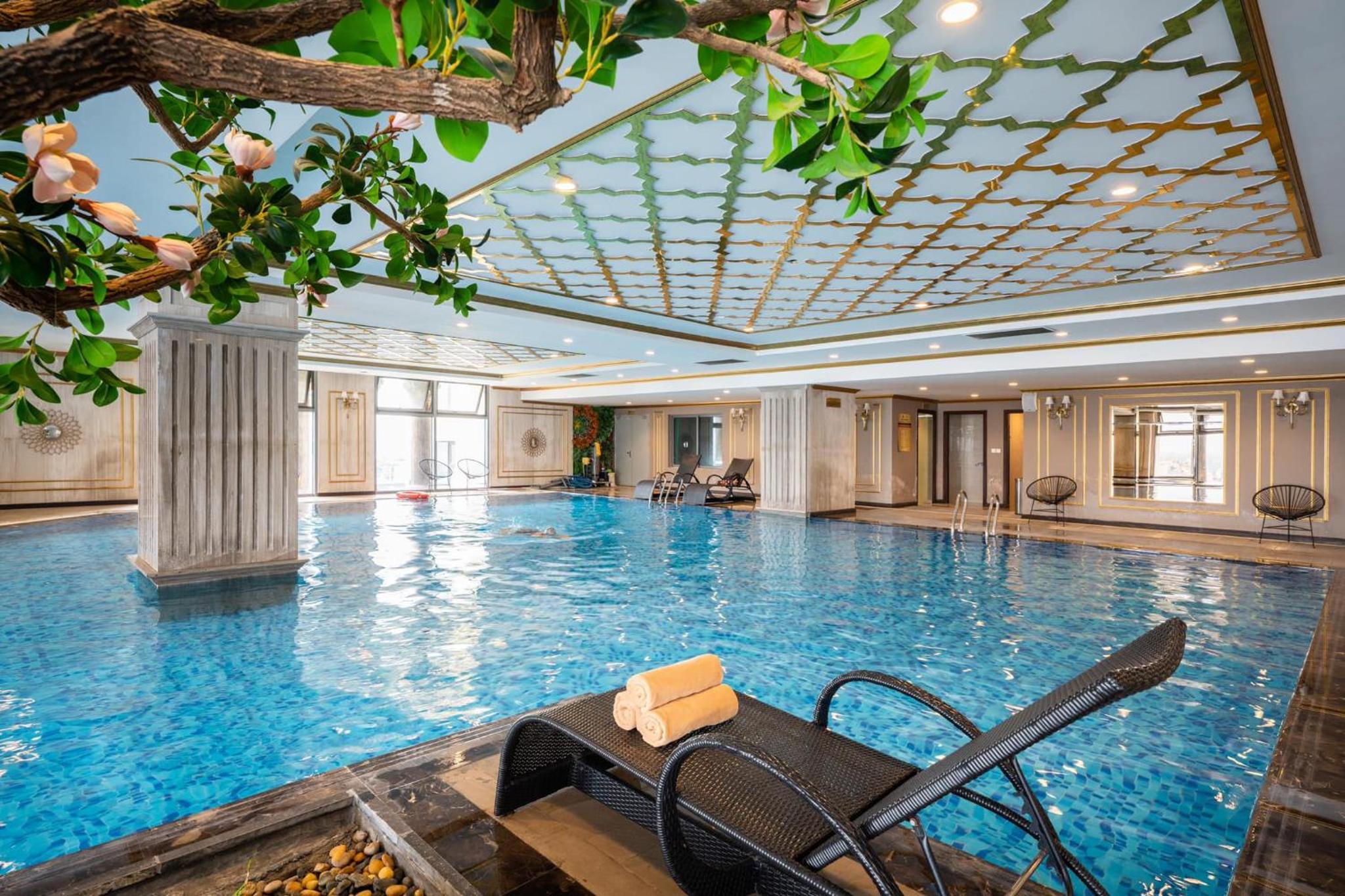 Hi-Home Suites - the West Lake Xuan Dieu