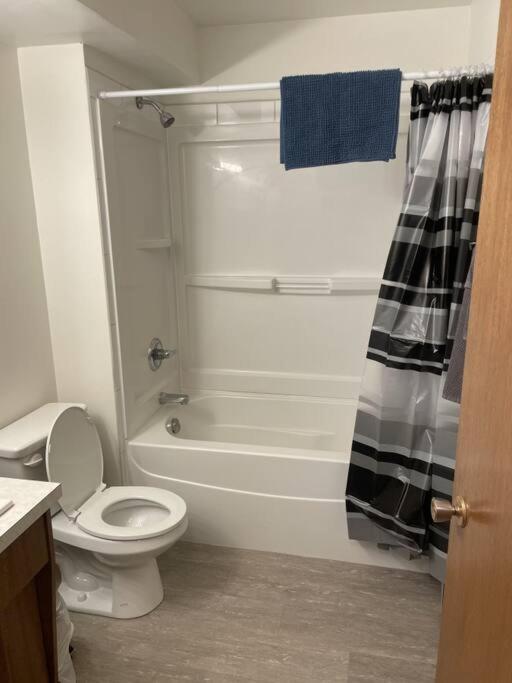 Stunning 1 Bedroom Apartment