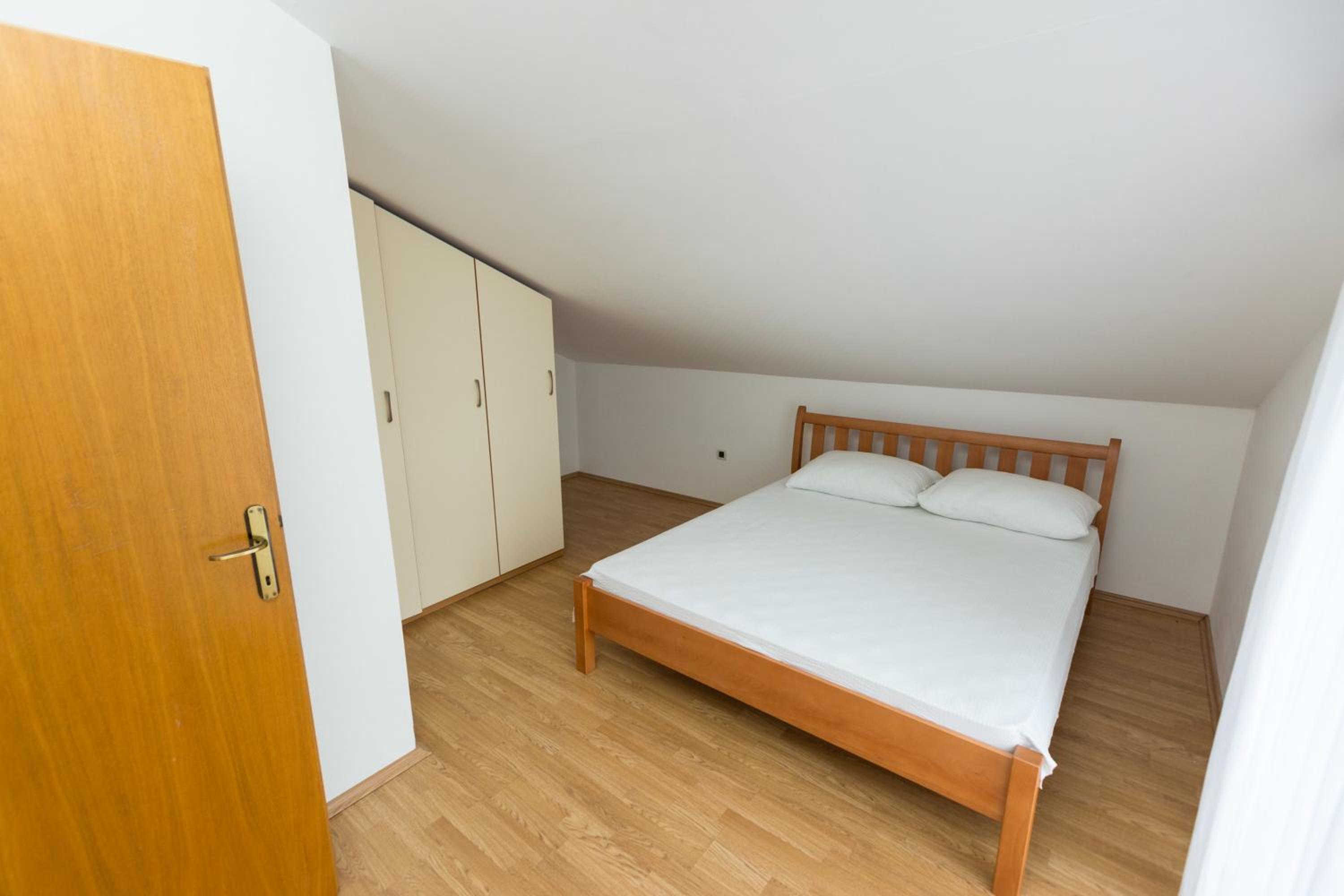 Apartments Bridic