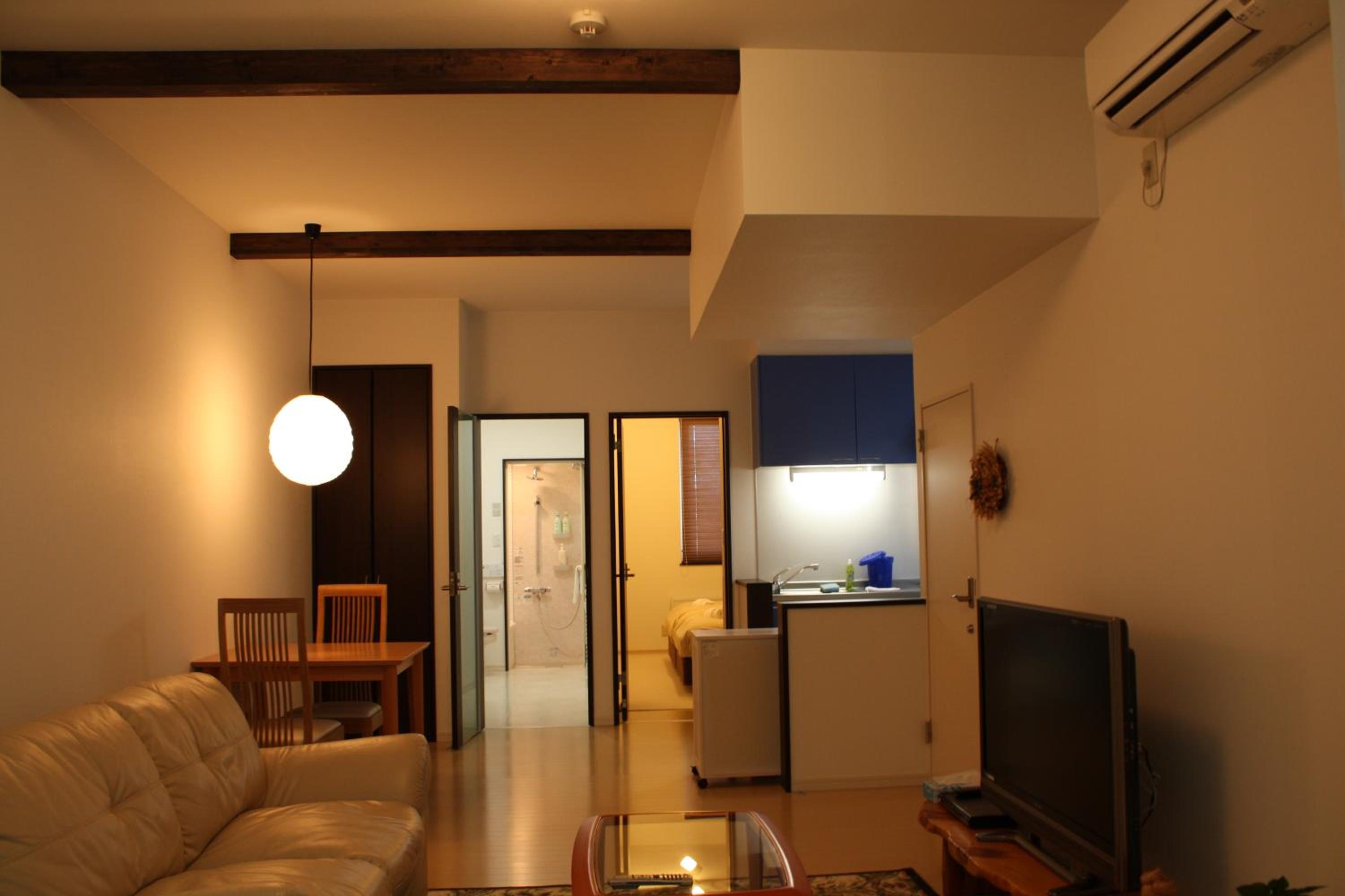 Tsuru Apartments