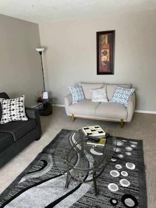 Exquisite 2 Bedroom Apartment