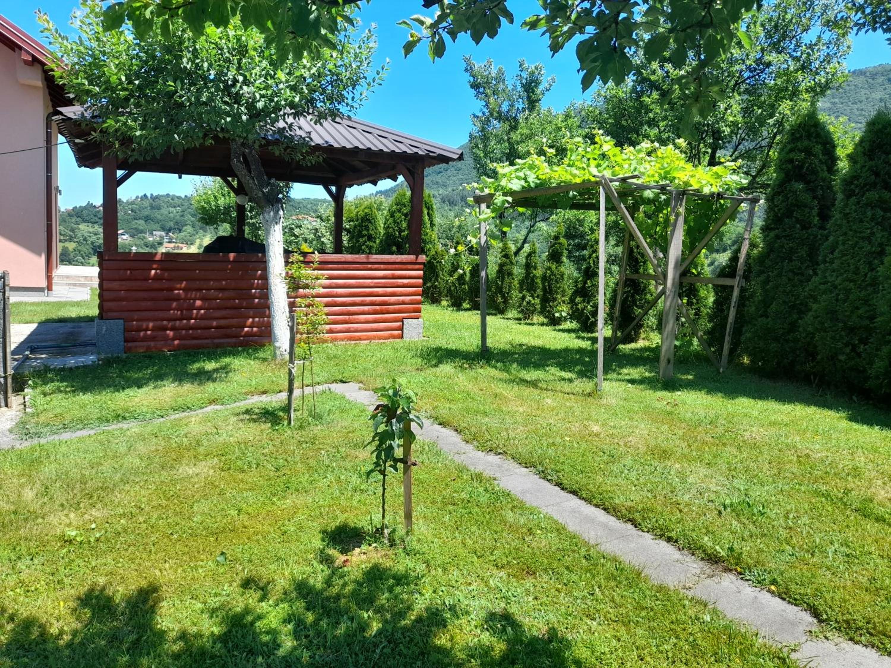 Photo 16