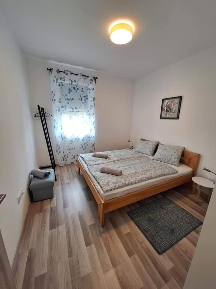 Lake27apartman view 3