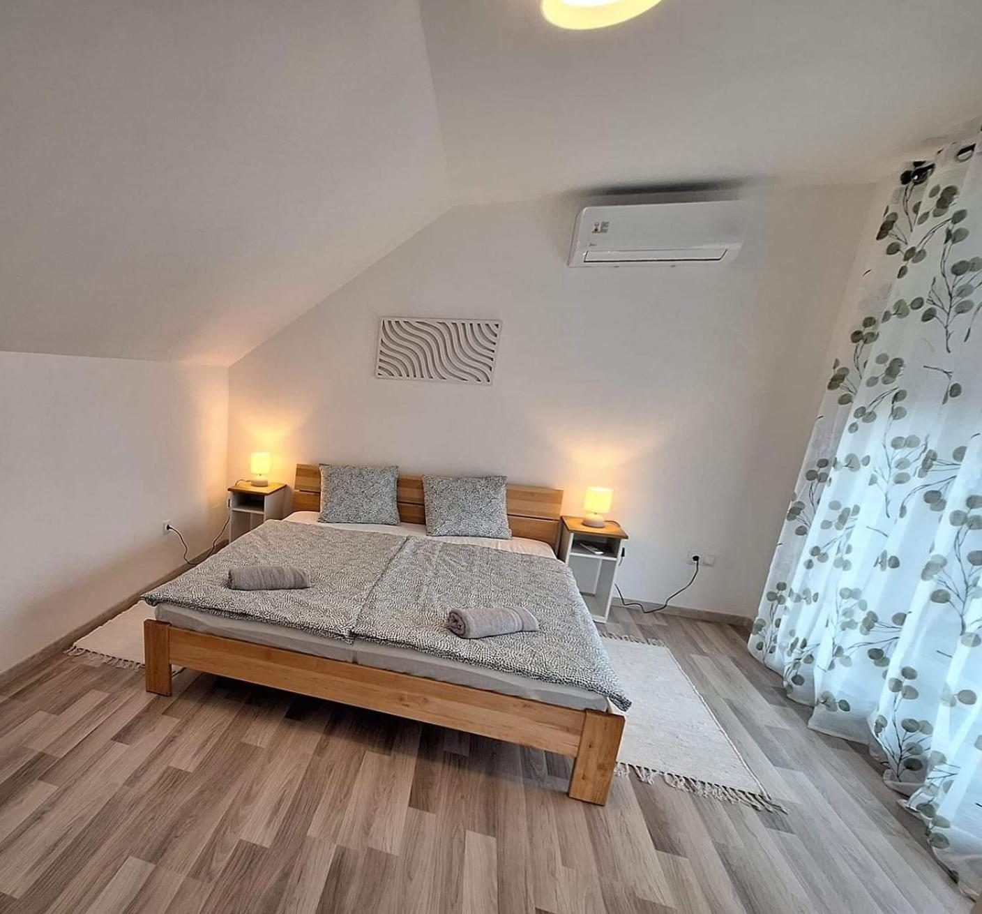 Lake27apartman view 4