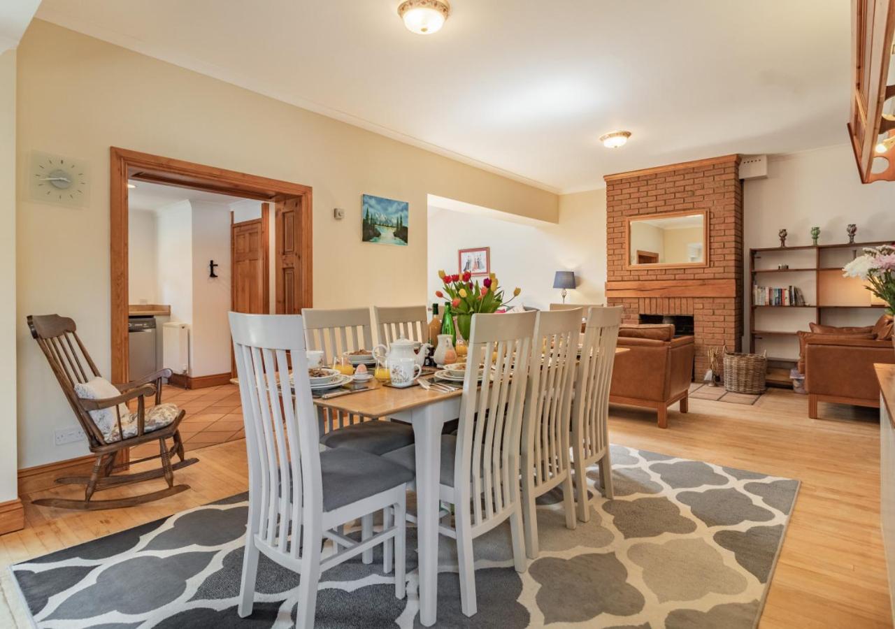 4 Bed in East Barsham oc-2180