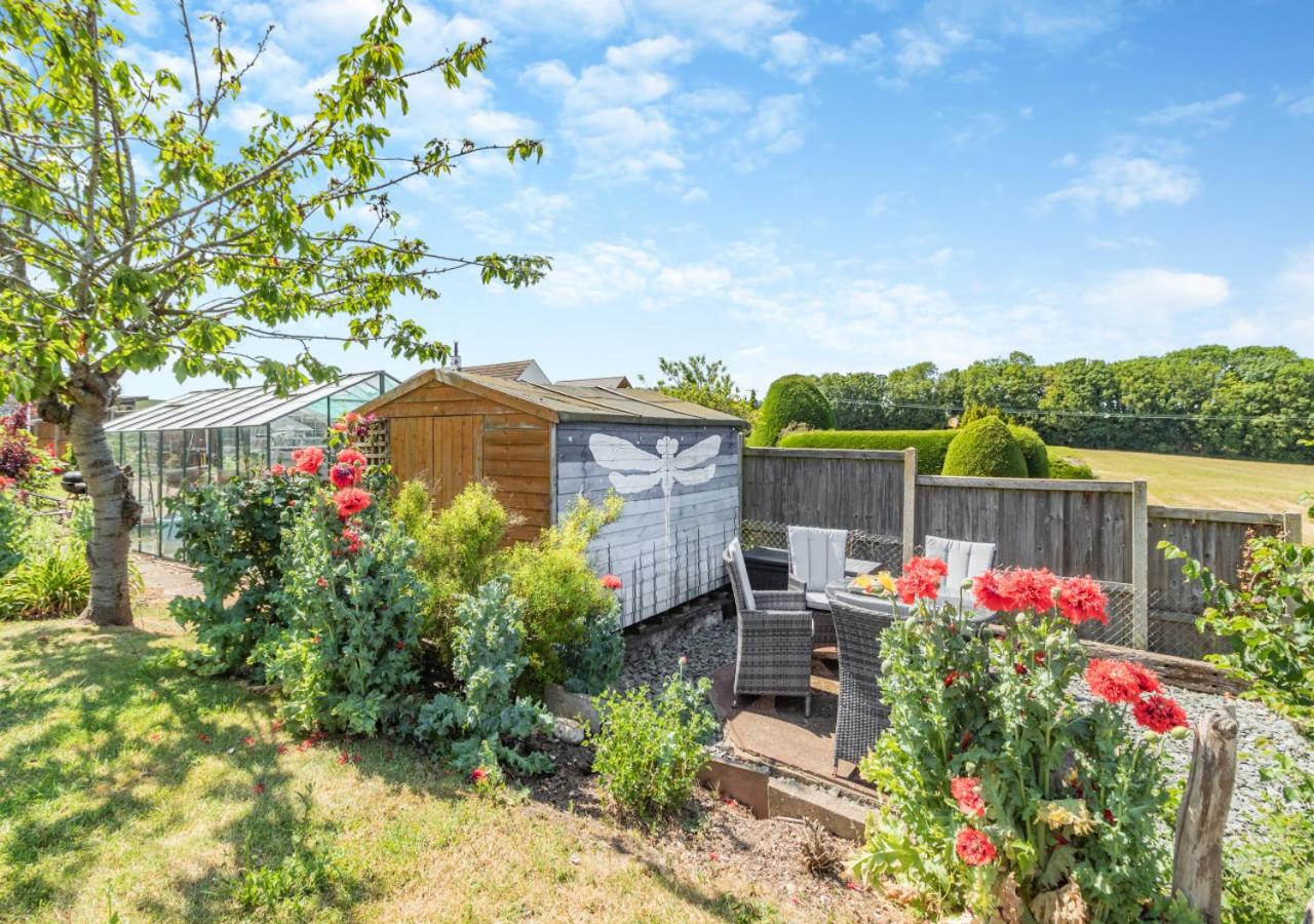 4 Bed in East Barsham oc-2180