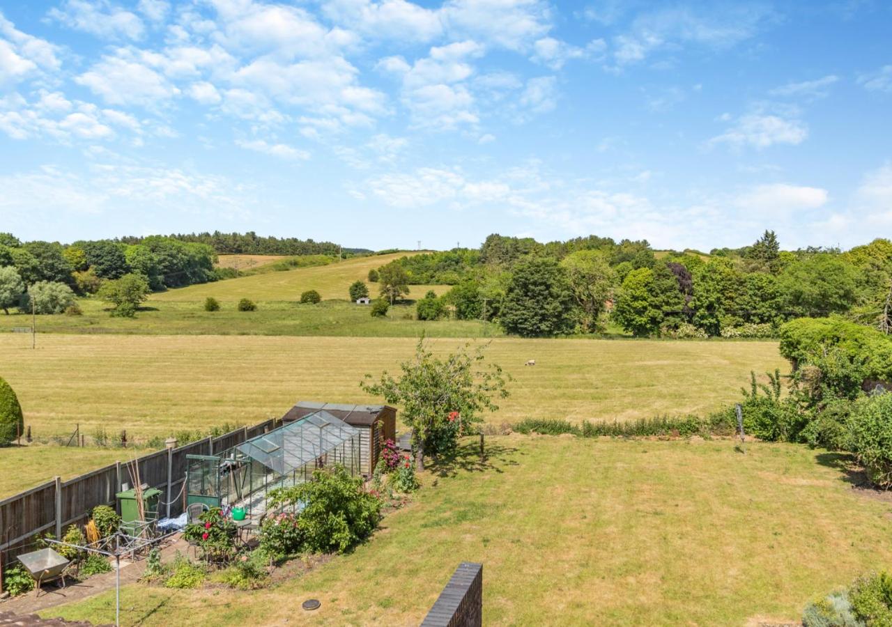 4 Bed in East Barsham oc-2180