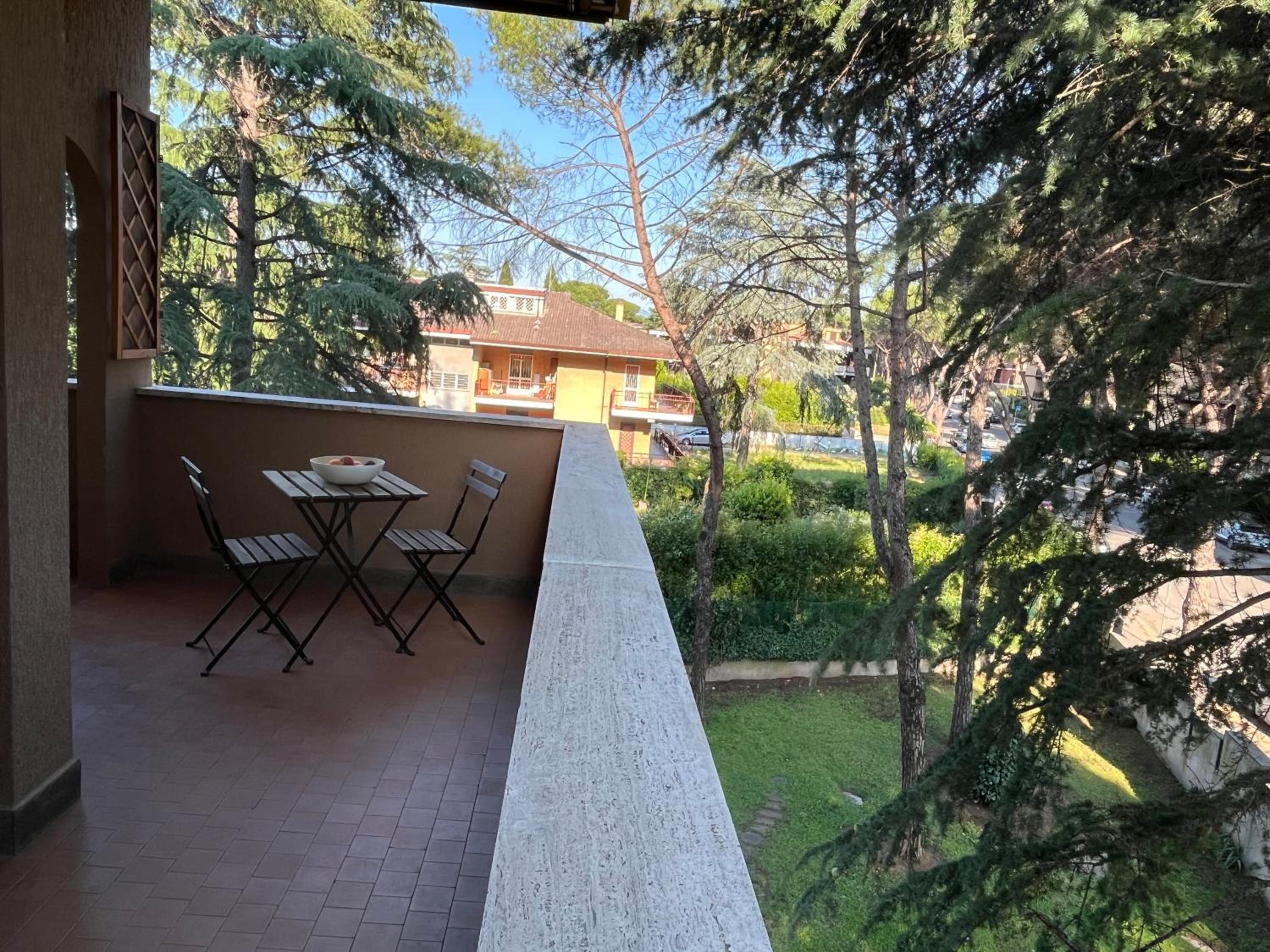 EASHOME EUR Mostacciano Bilocale adiacente IFO photo 2