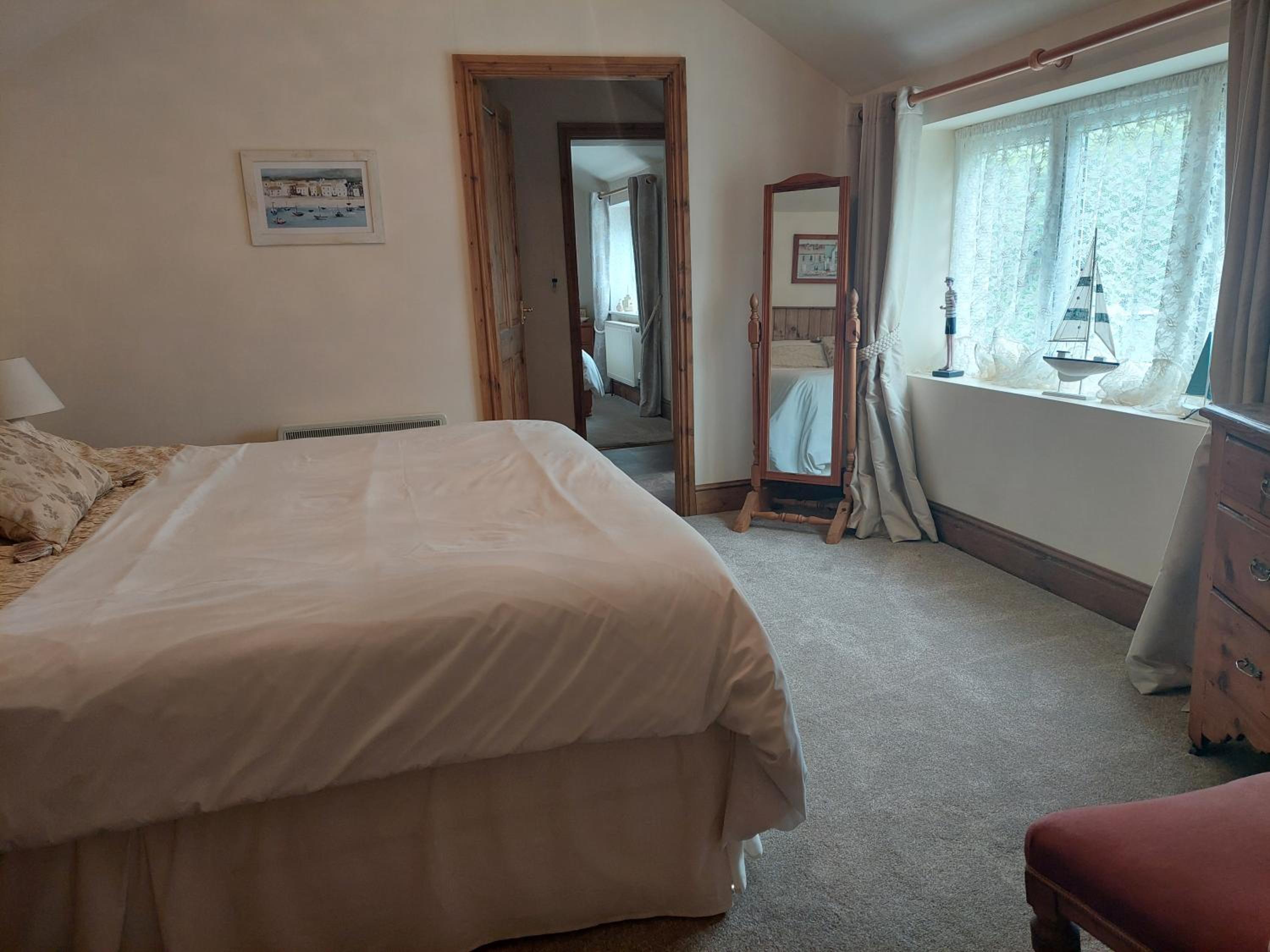 The Coach House Holiday Cottage, Southport view 3