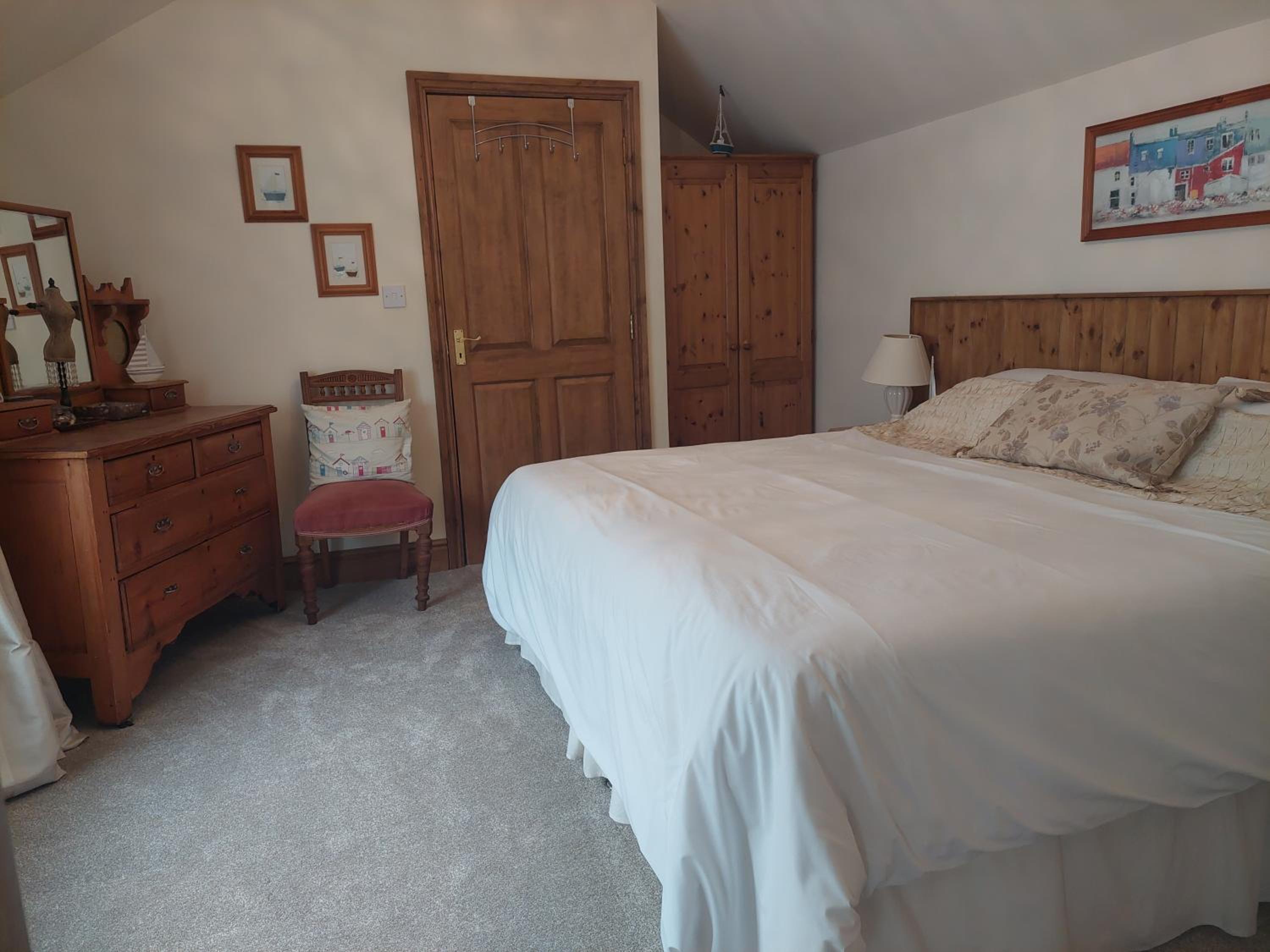 The Coach House Holiday Cottage, Southport view 2