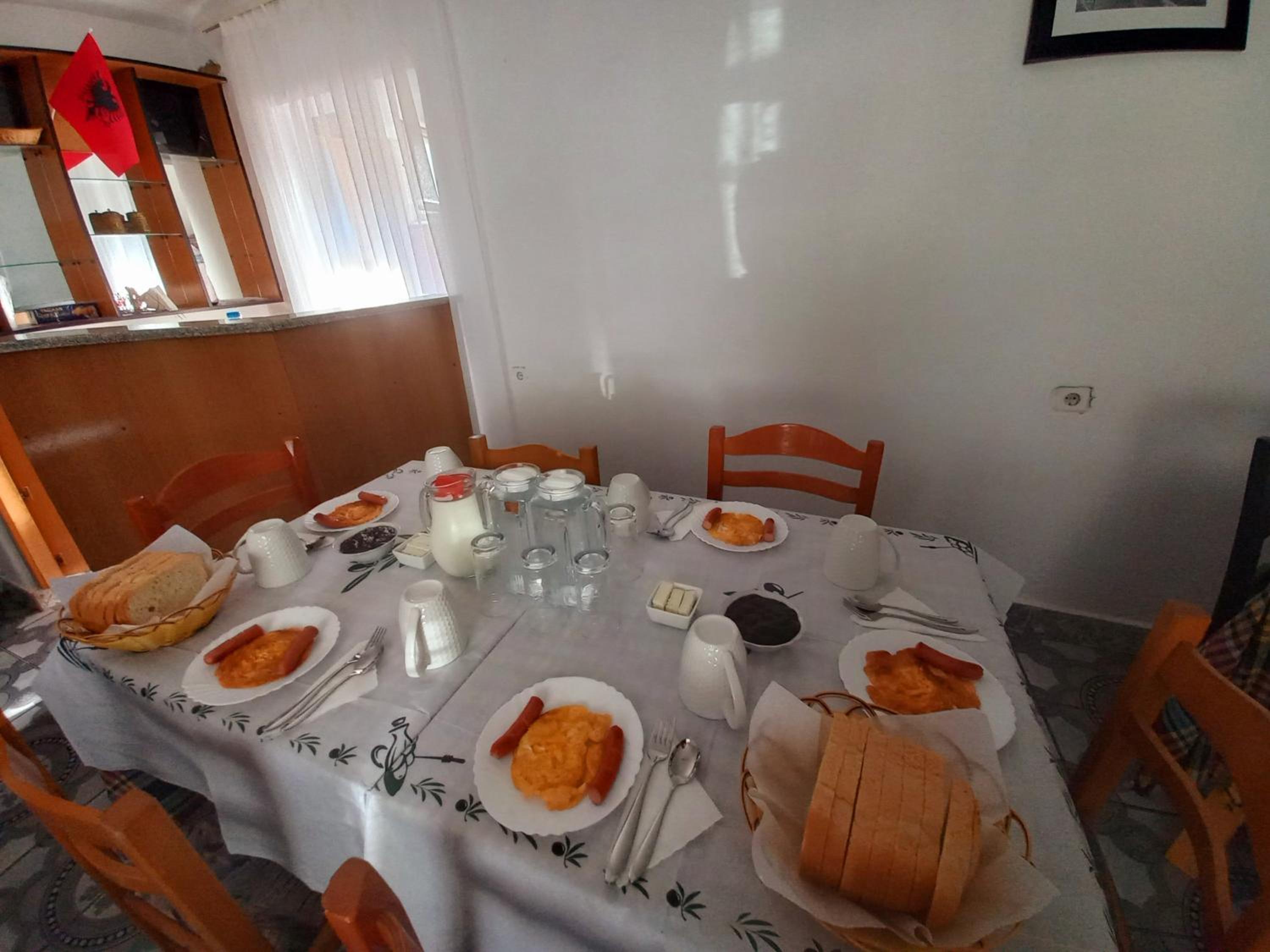 Sokolli Guest House