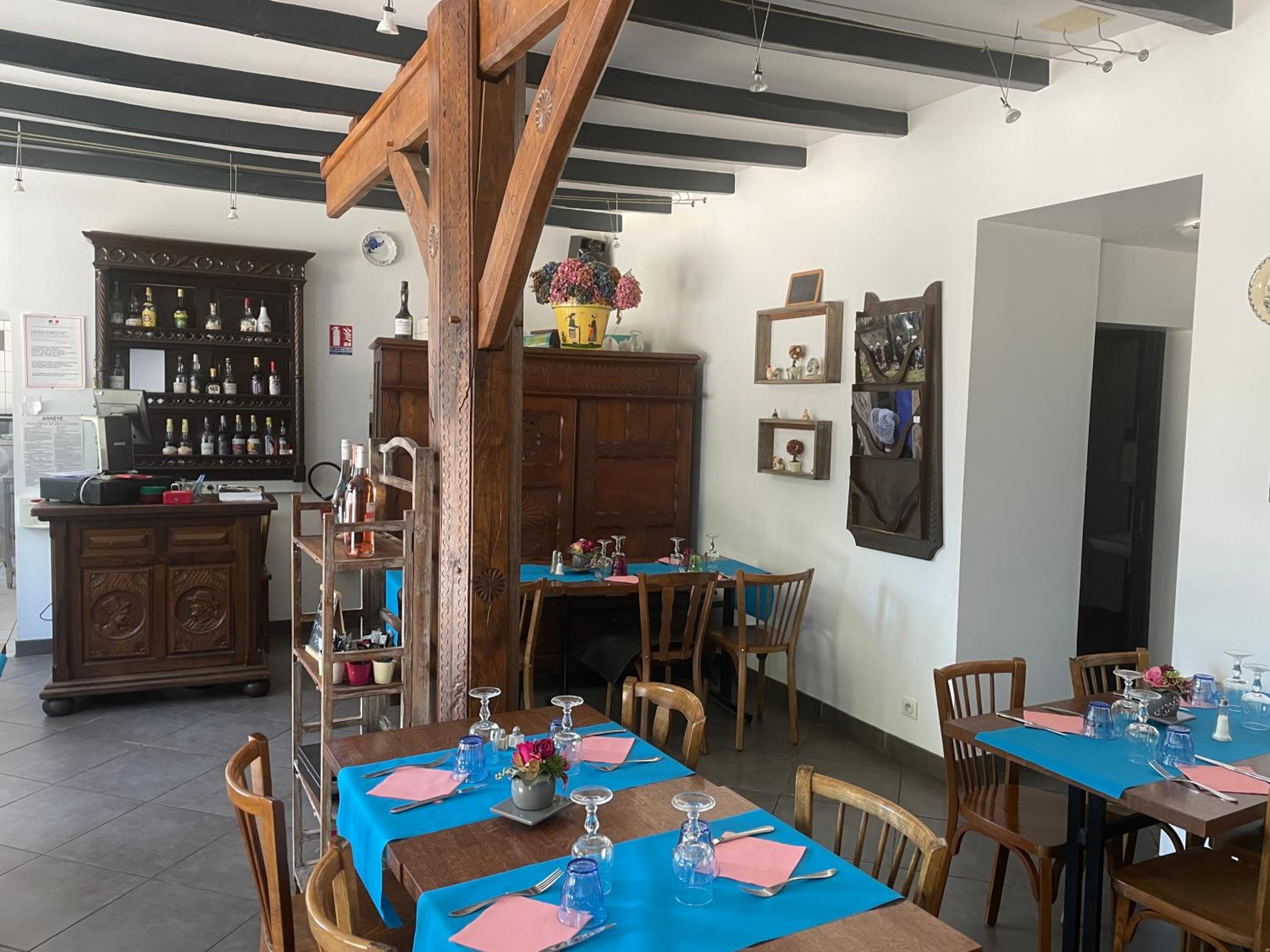 restaurant