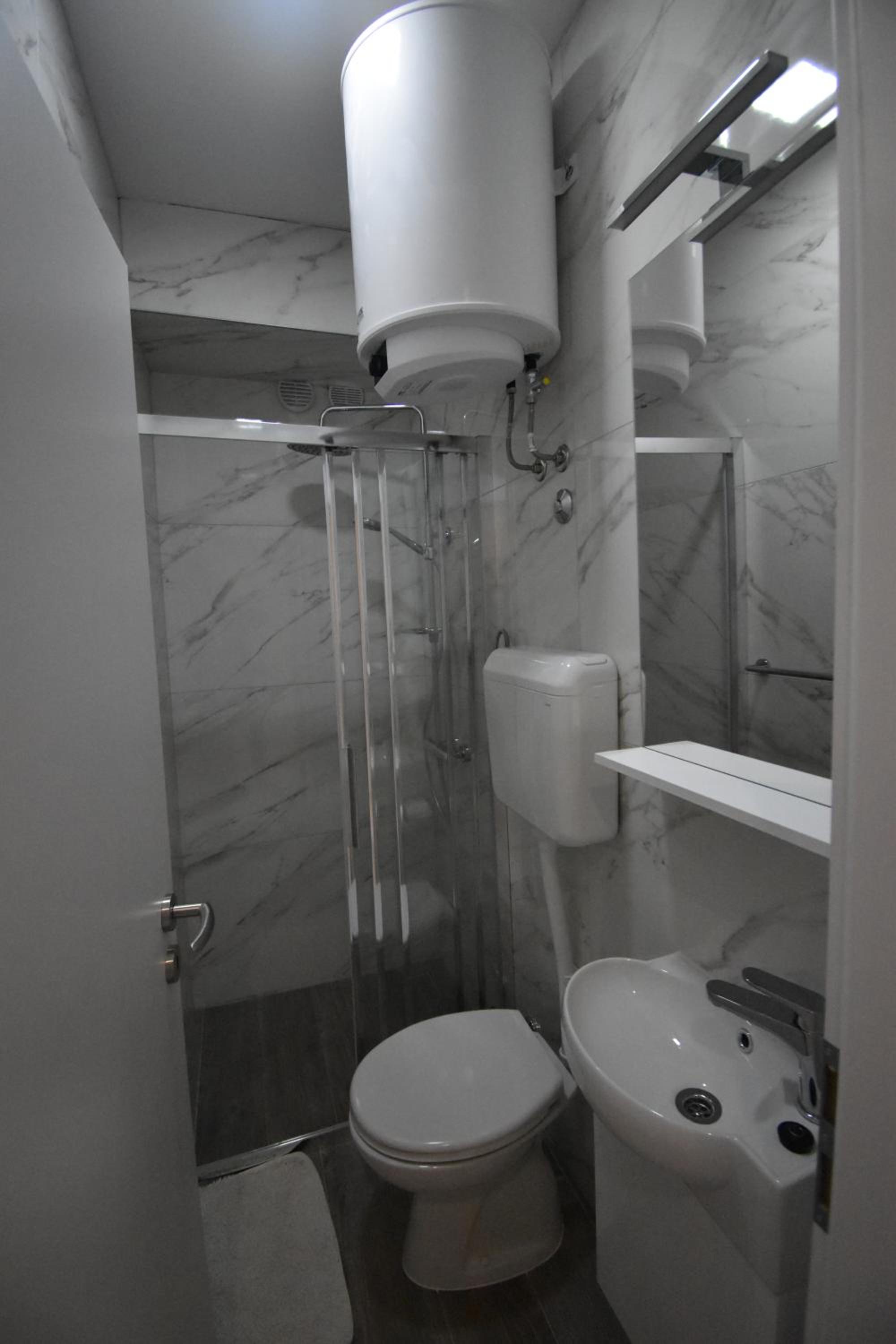 Photo 27