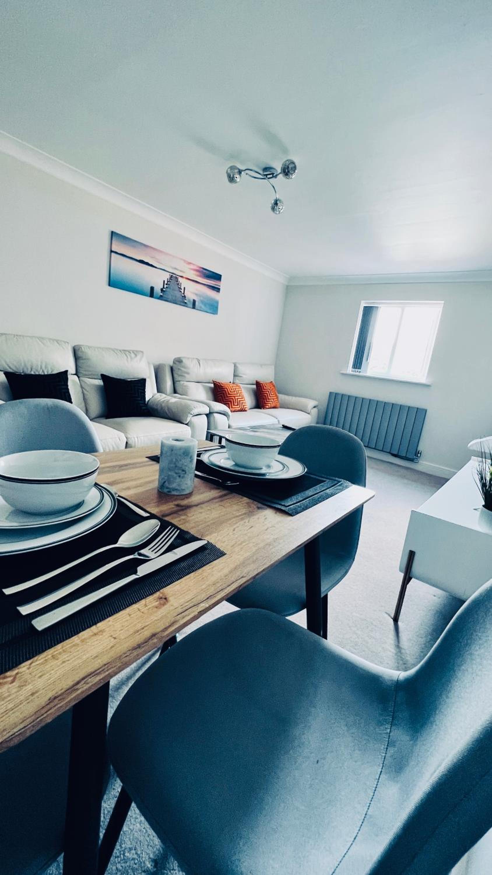 Deluxe 2 Bedroom Apartment