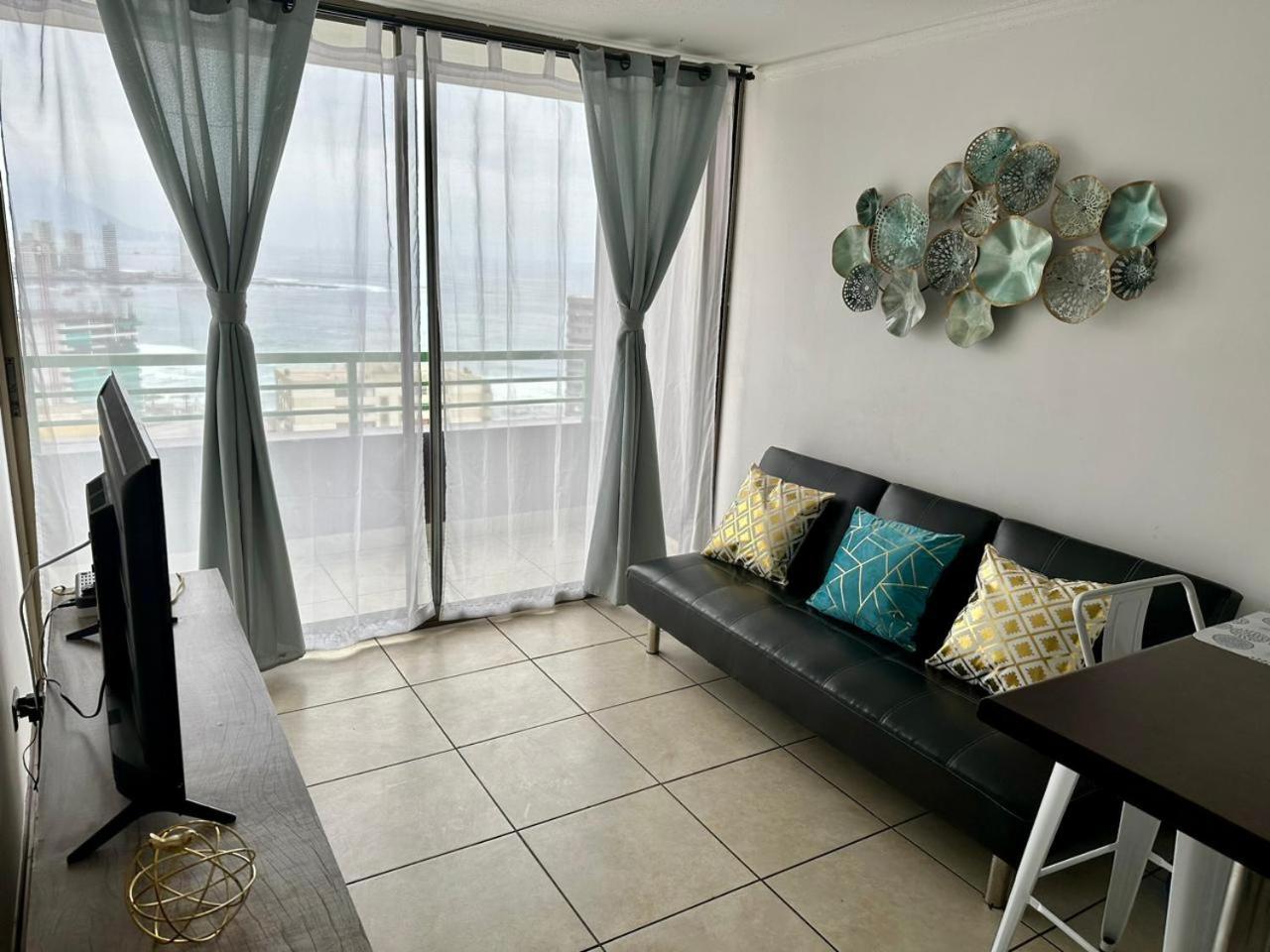 Departamento NEO IQUIQUE VISTA AL MAR 3