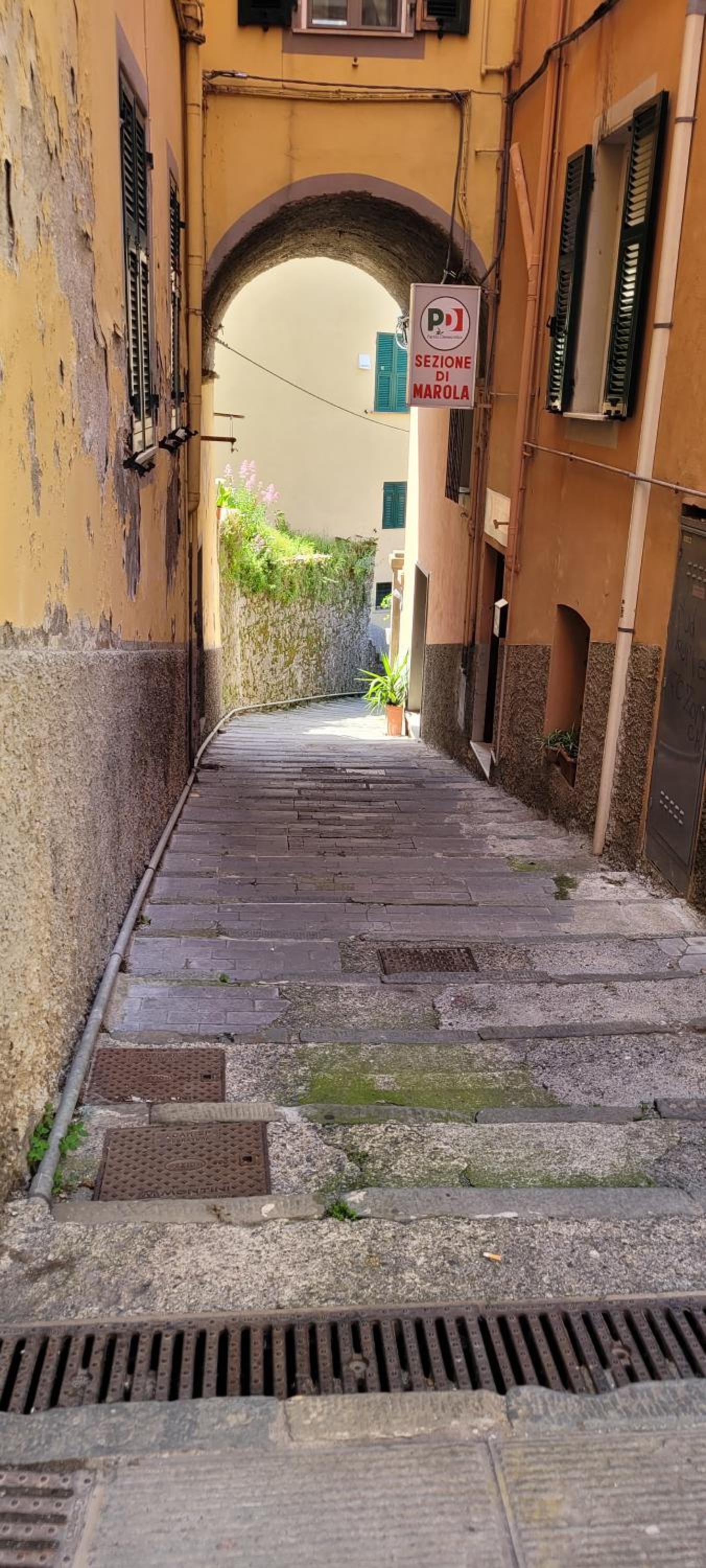 Photo 33