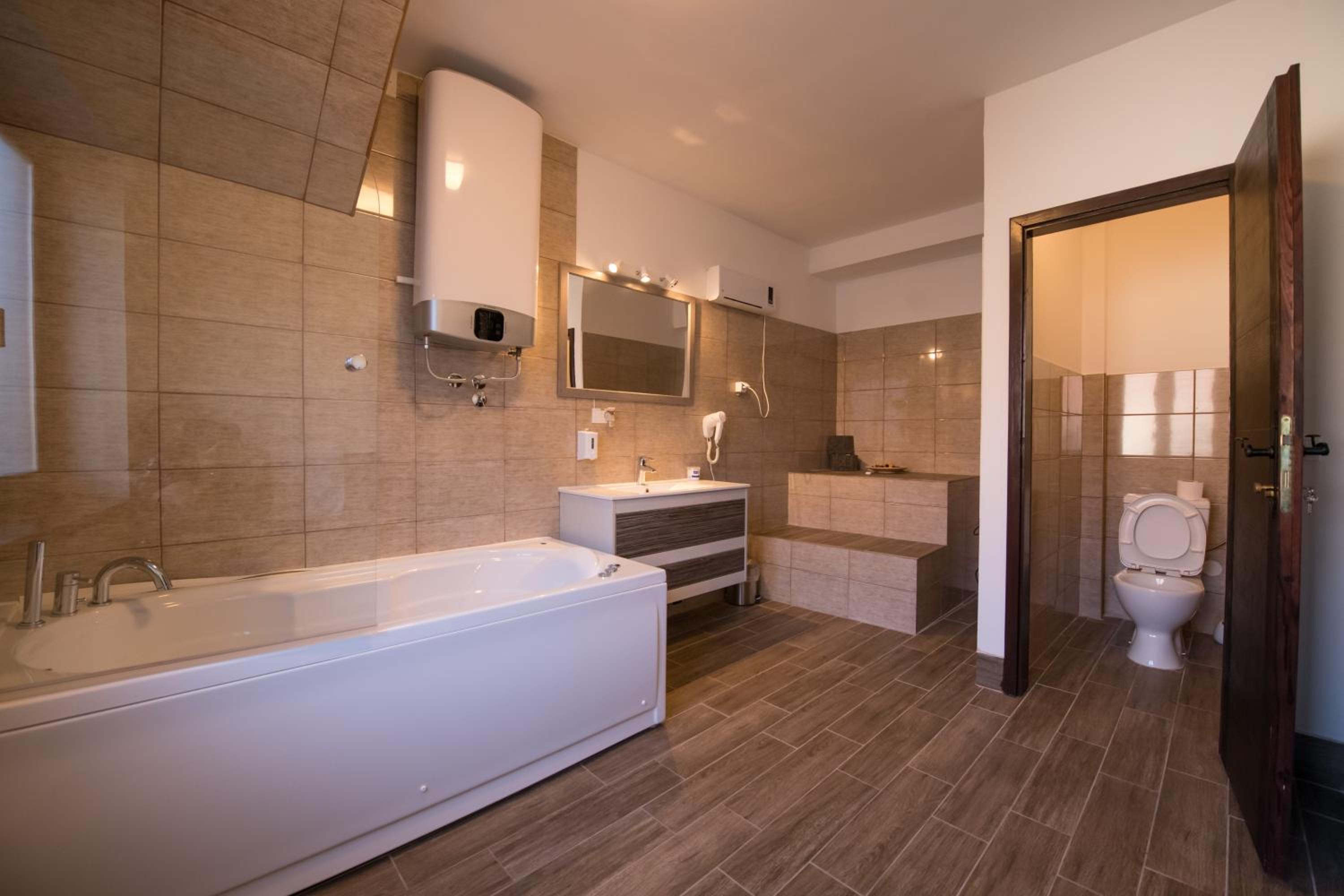 Gardoš rooms view 3