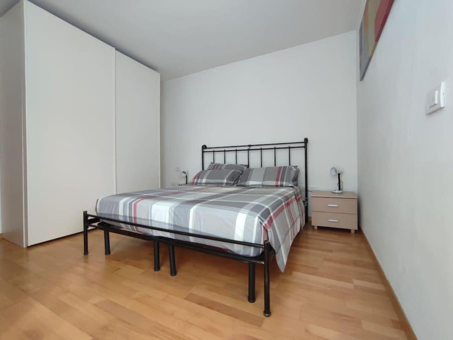 L&G APARTAMENT view 5
