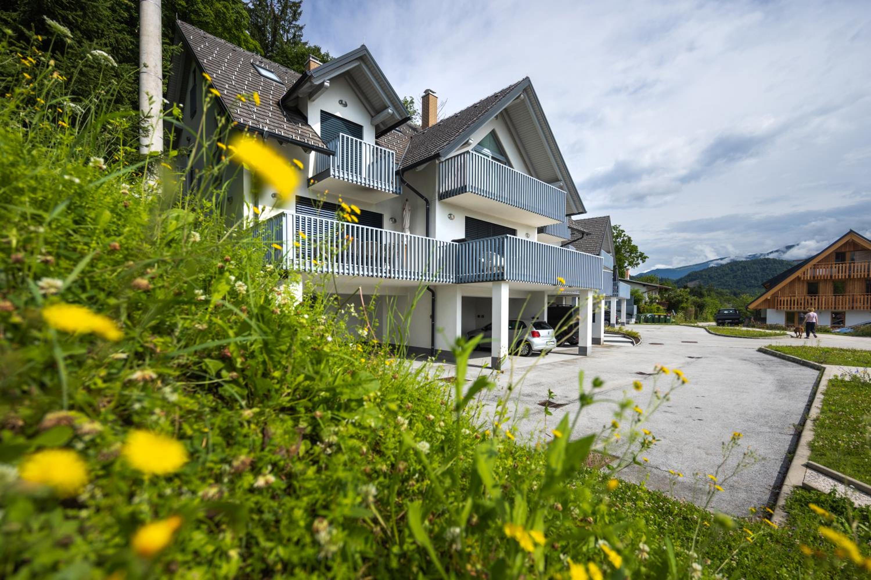 Luxury Apartment Stilla view 2