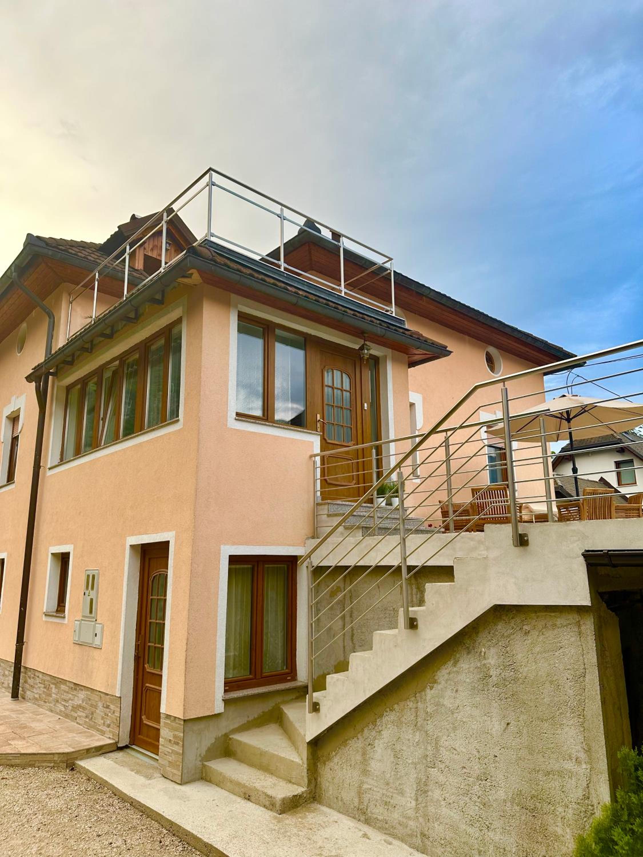 Apartma Kemper view 3