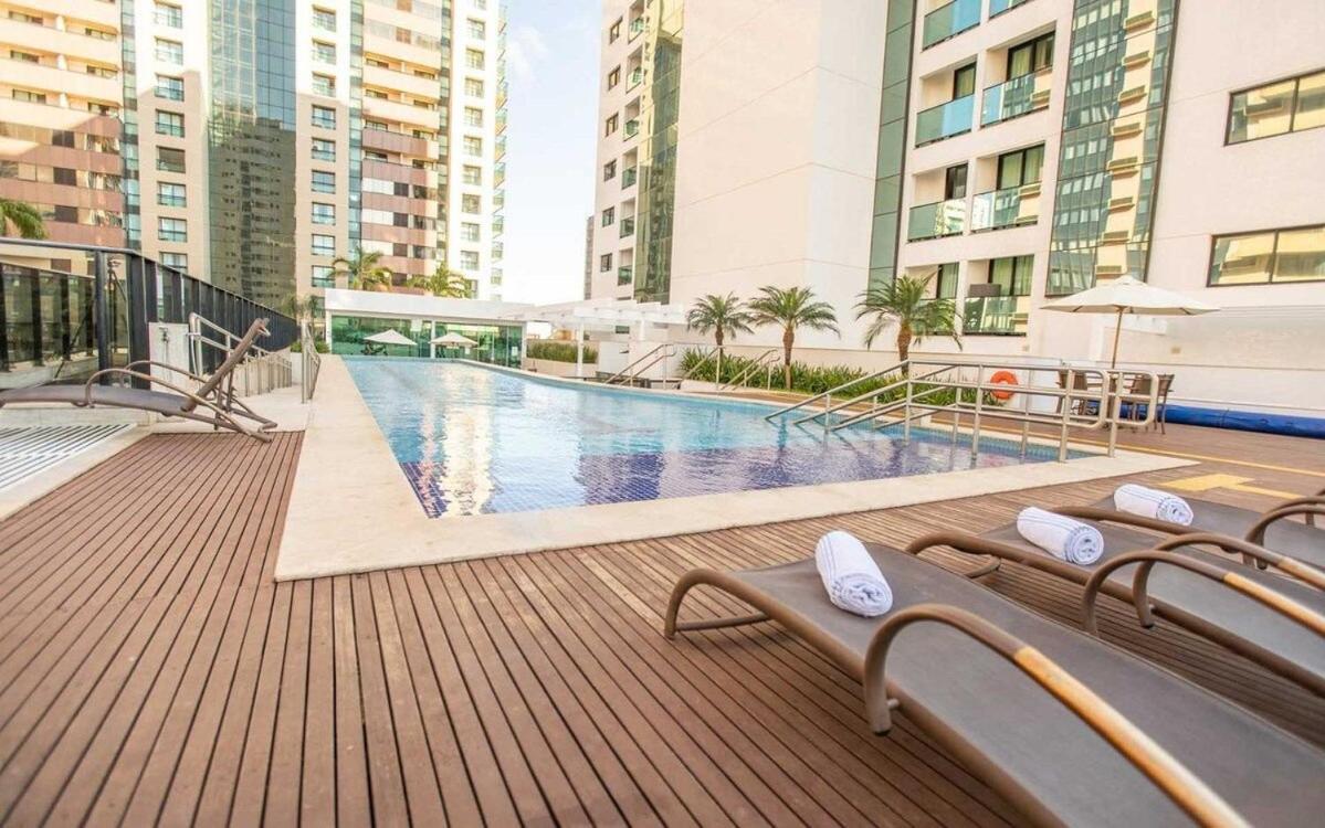 A813 AD Flat Particular Setor Hoteleiro Wi-Fi e Piscina