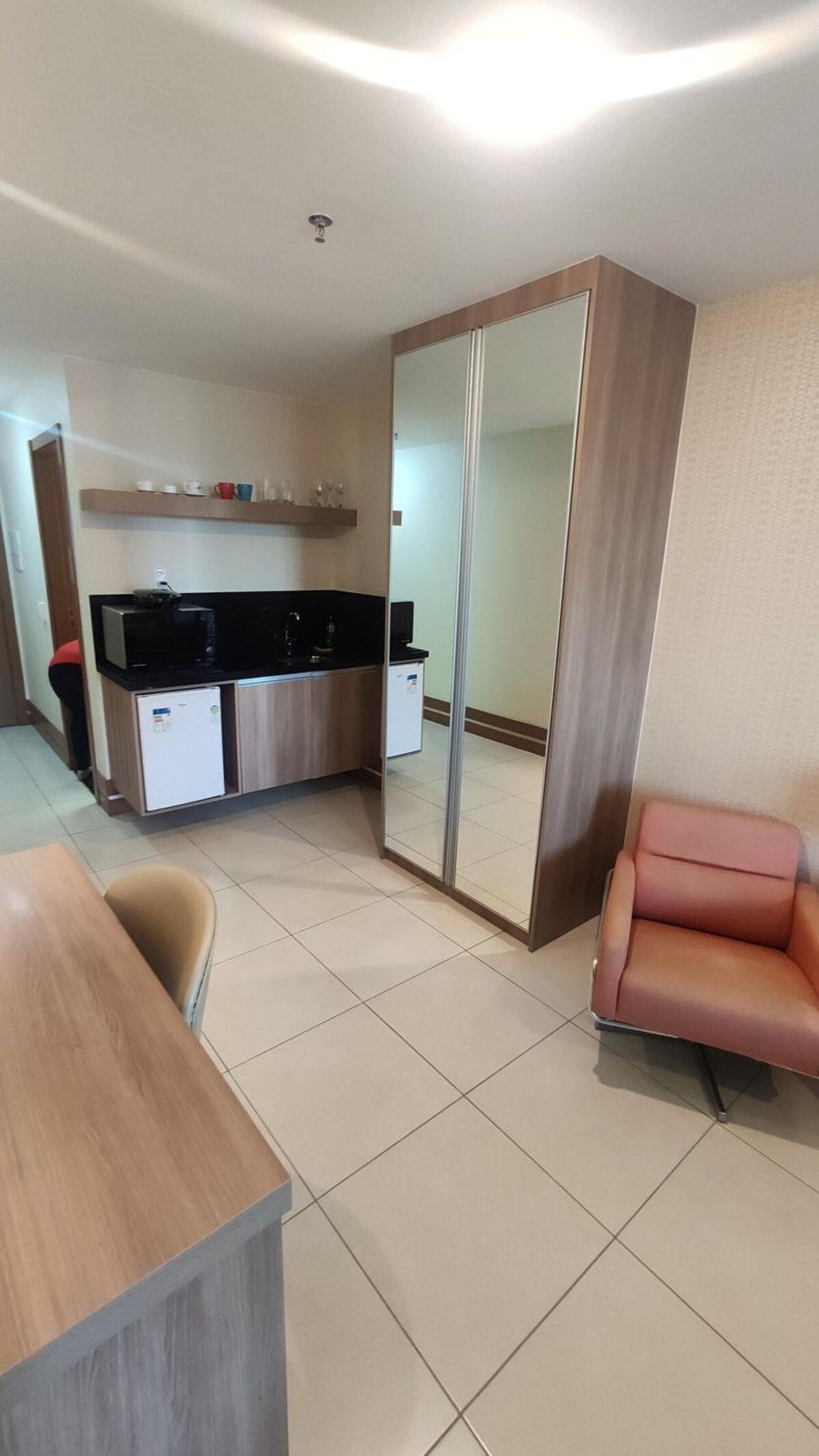 A813 AD Flat Particular Setor Hoteleiro Wi-Fi e Piscina