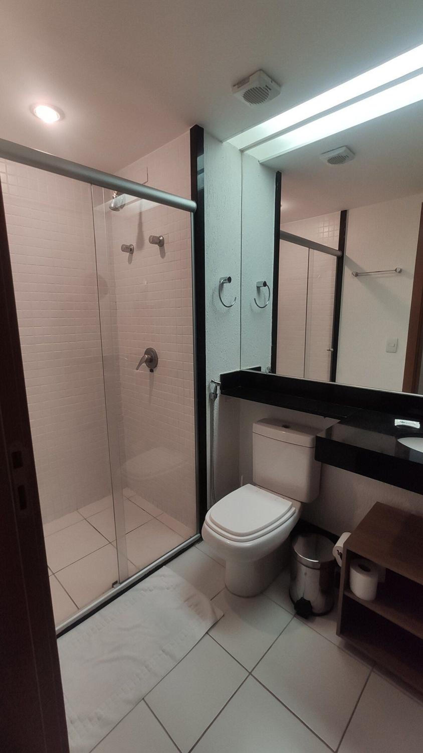A813 AD Flat Particular Setor Hoteleiro Wi-Fi e Piscina