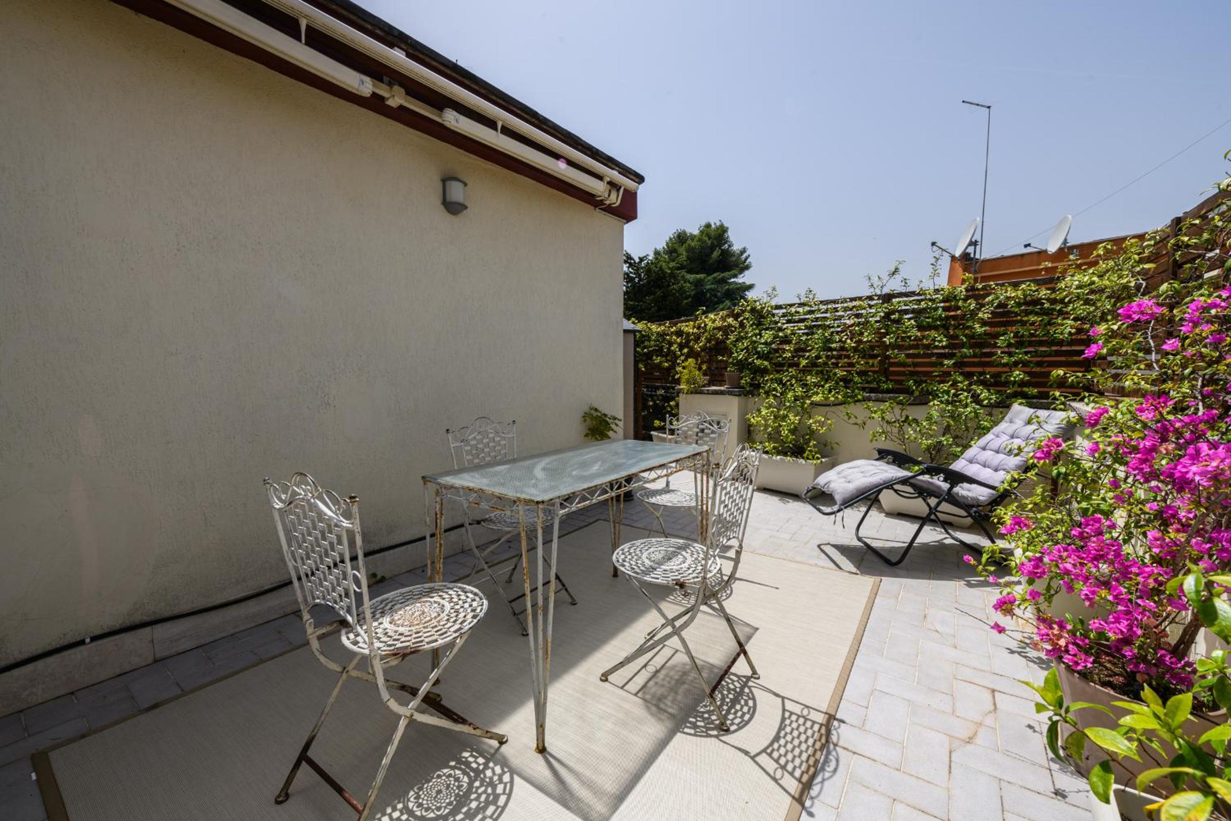 Rooftop Porretta Città Giardino Check-in From 3 Pm To 10 Pm