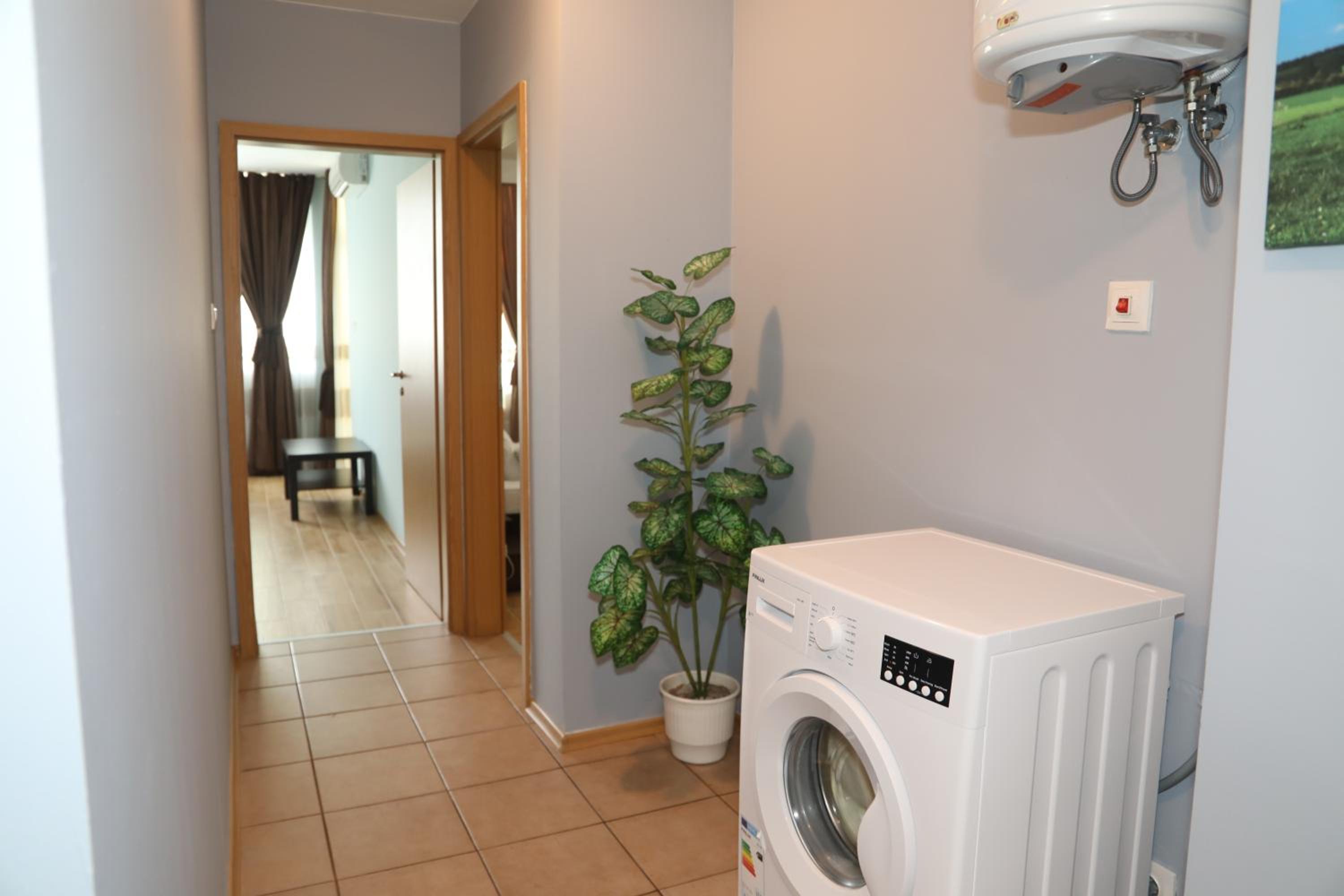 Luxury First Line apartment with pool and sea view in complex Oazis