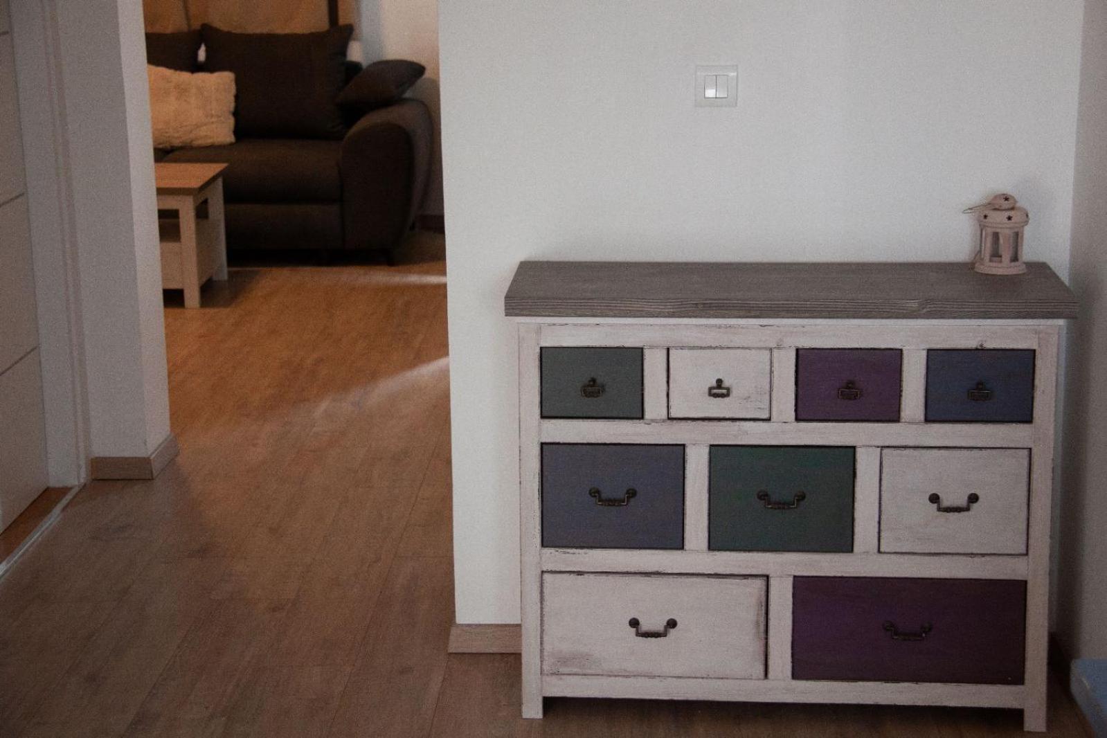 Apartment Mate