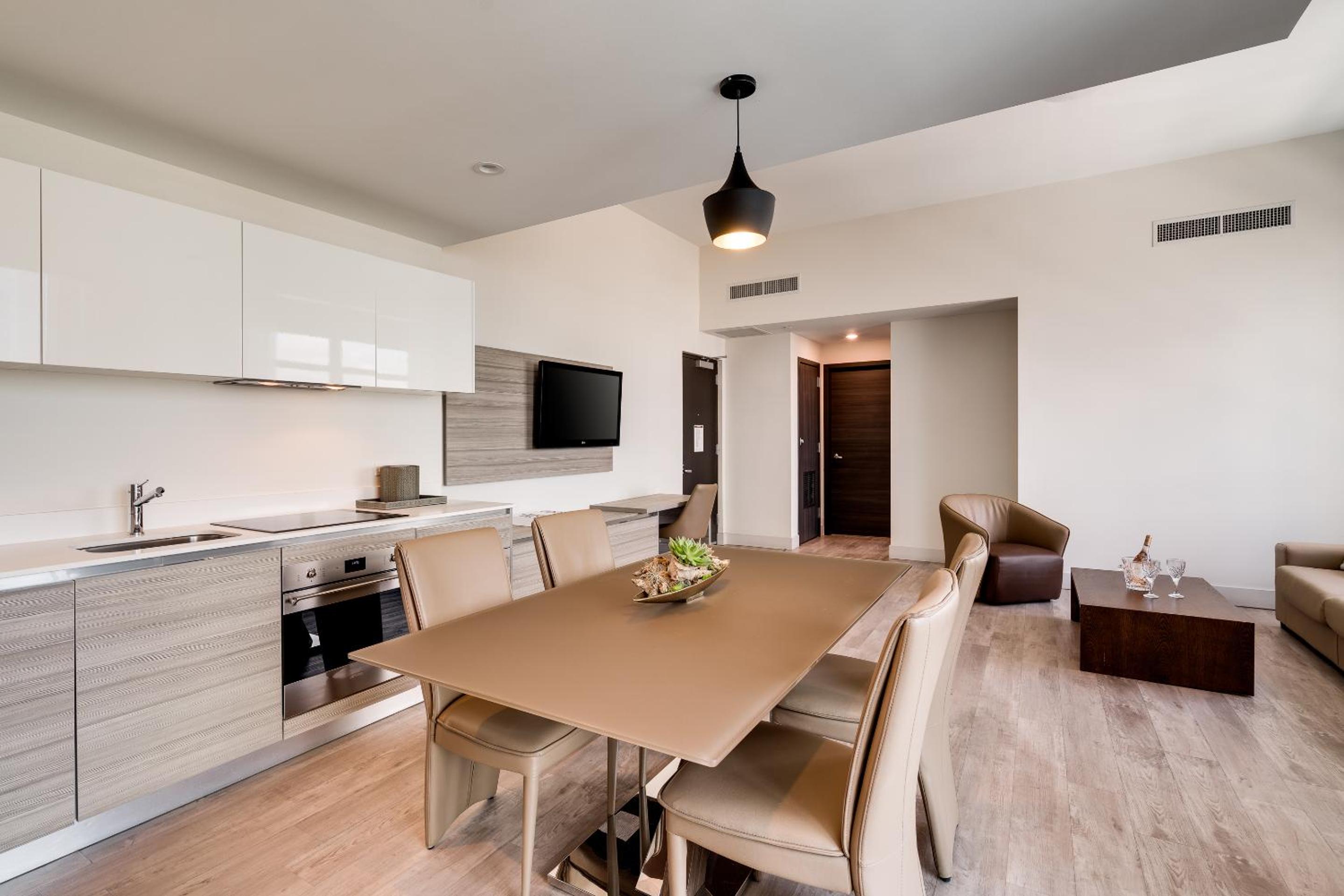 Costa Hollywood Beach Resort - An All Suite Hotel