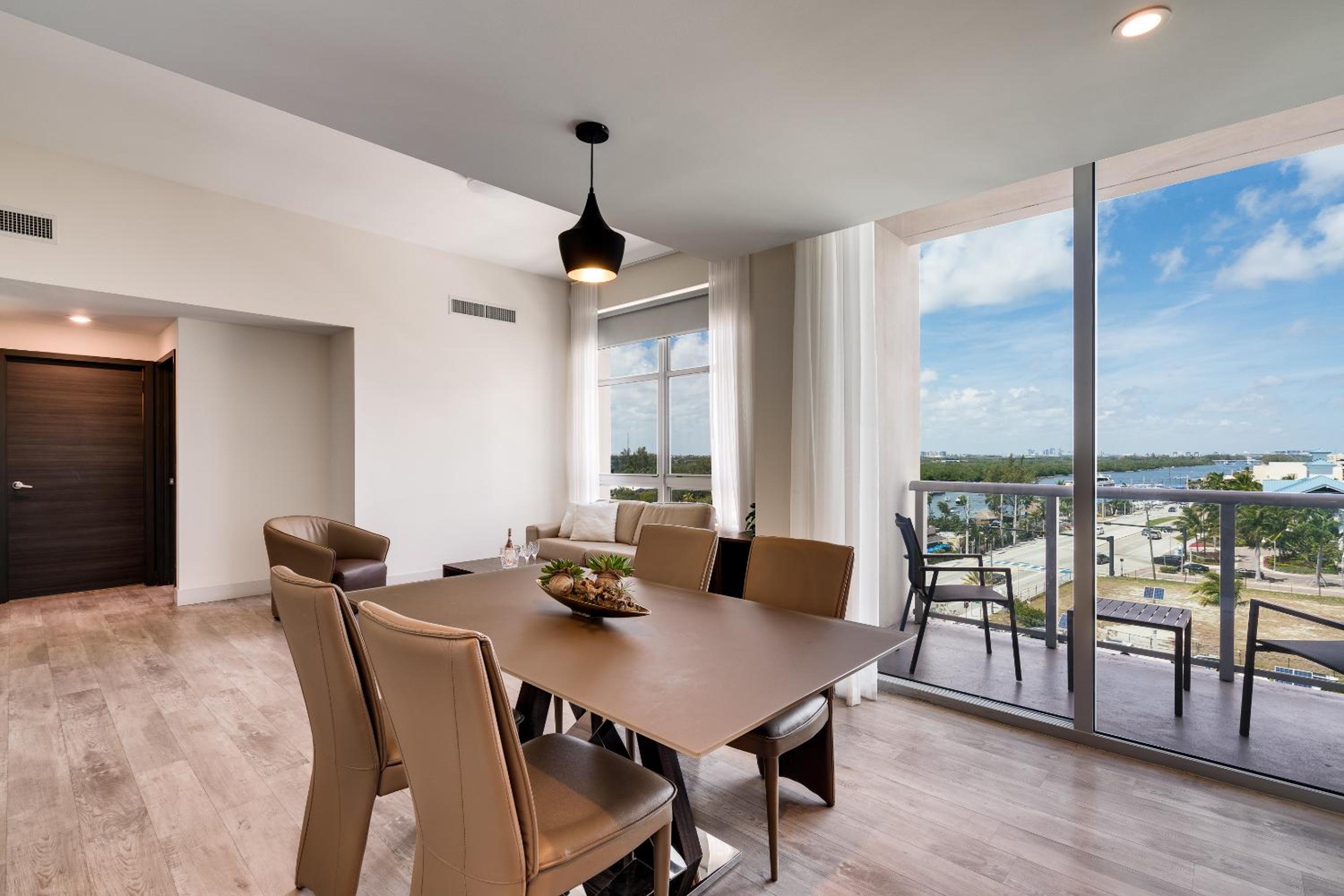 Costa Hollywood Beach Resort - An All Suite Hotel