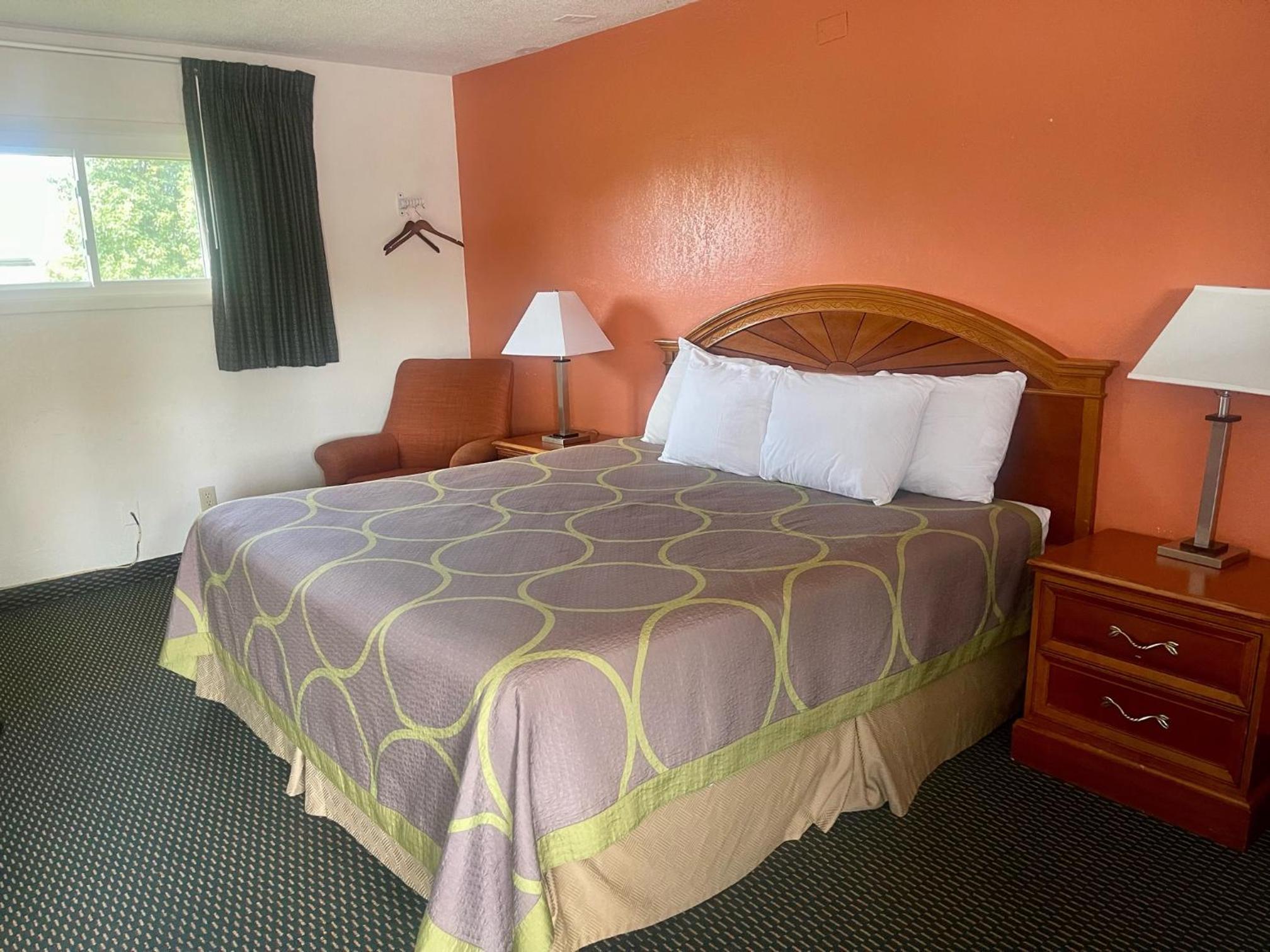 Rodeway Inn Flora