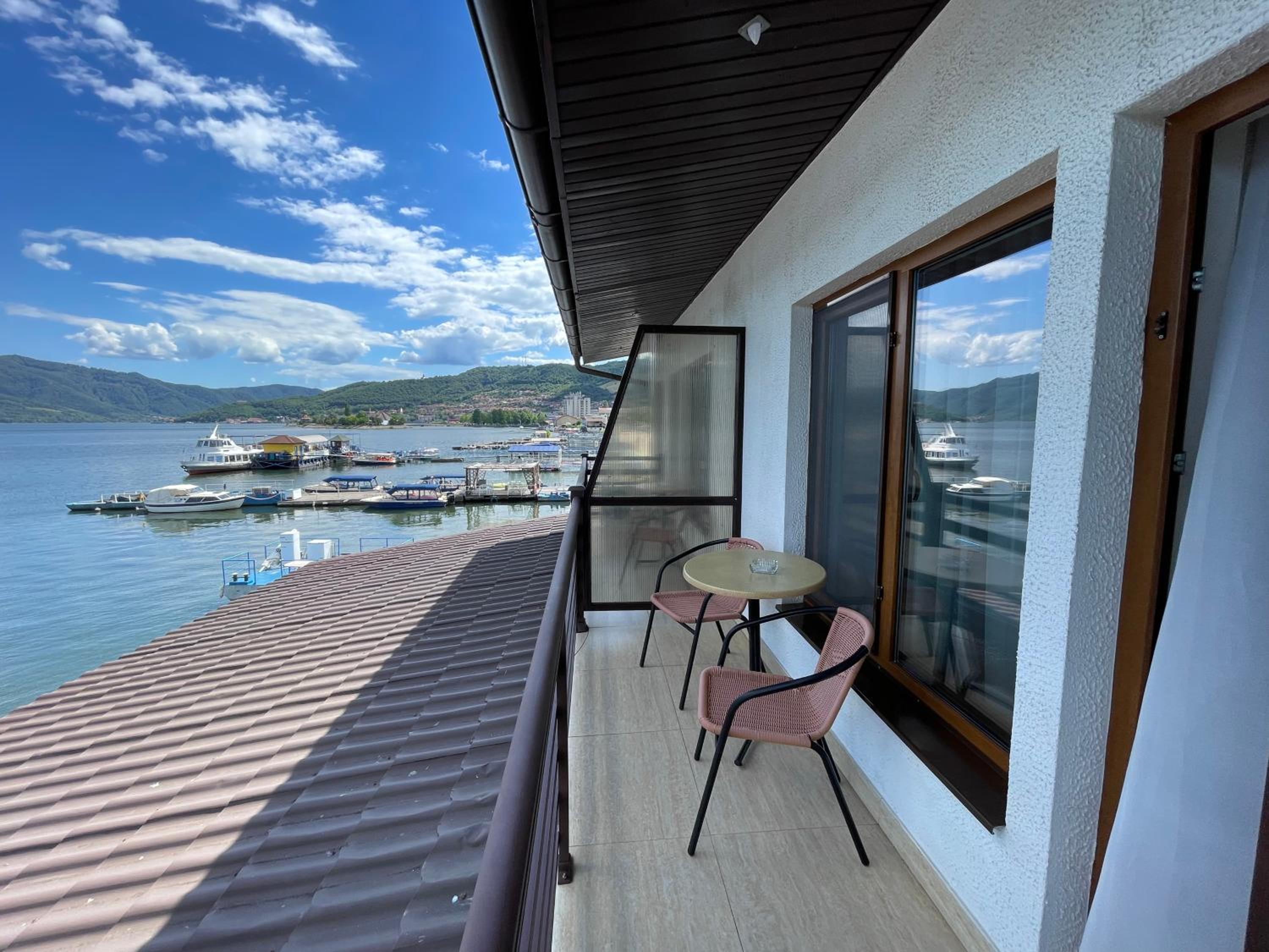 Melin Residence