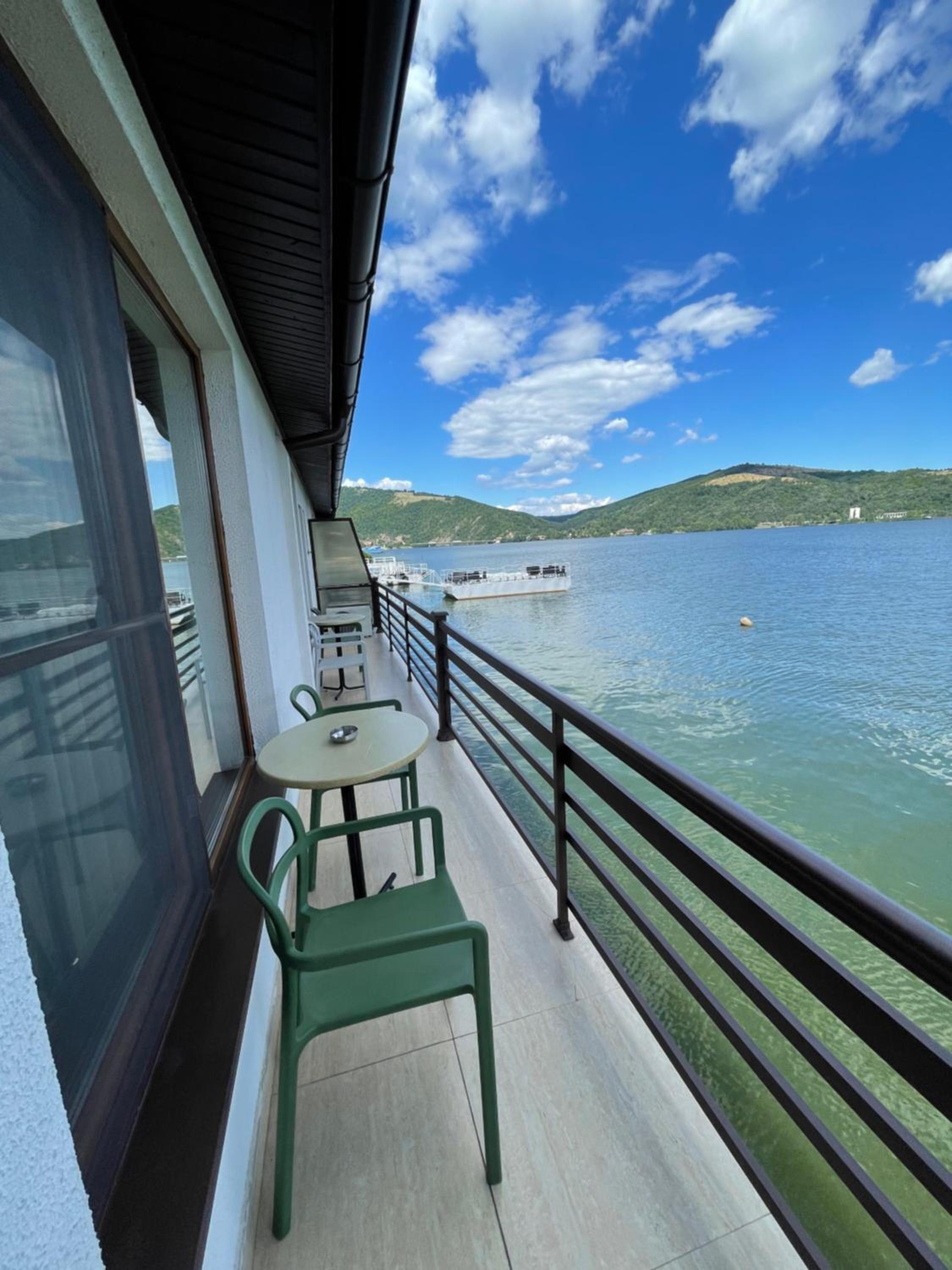 Melin Residence