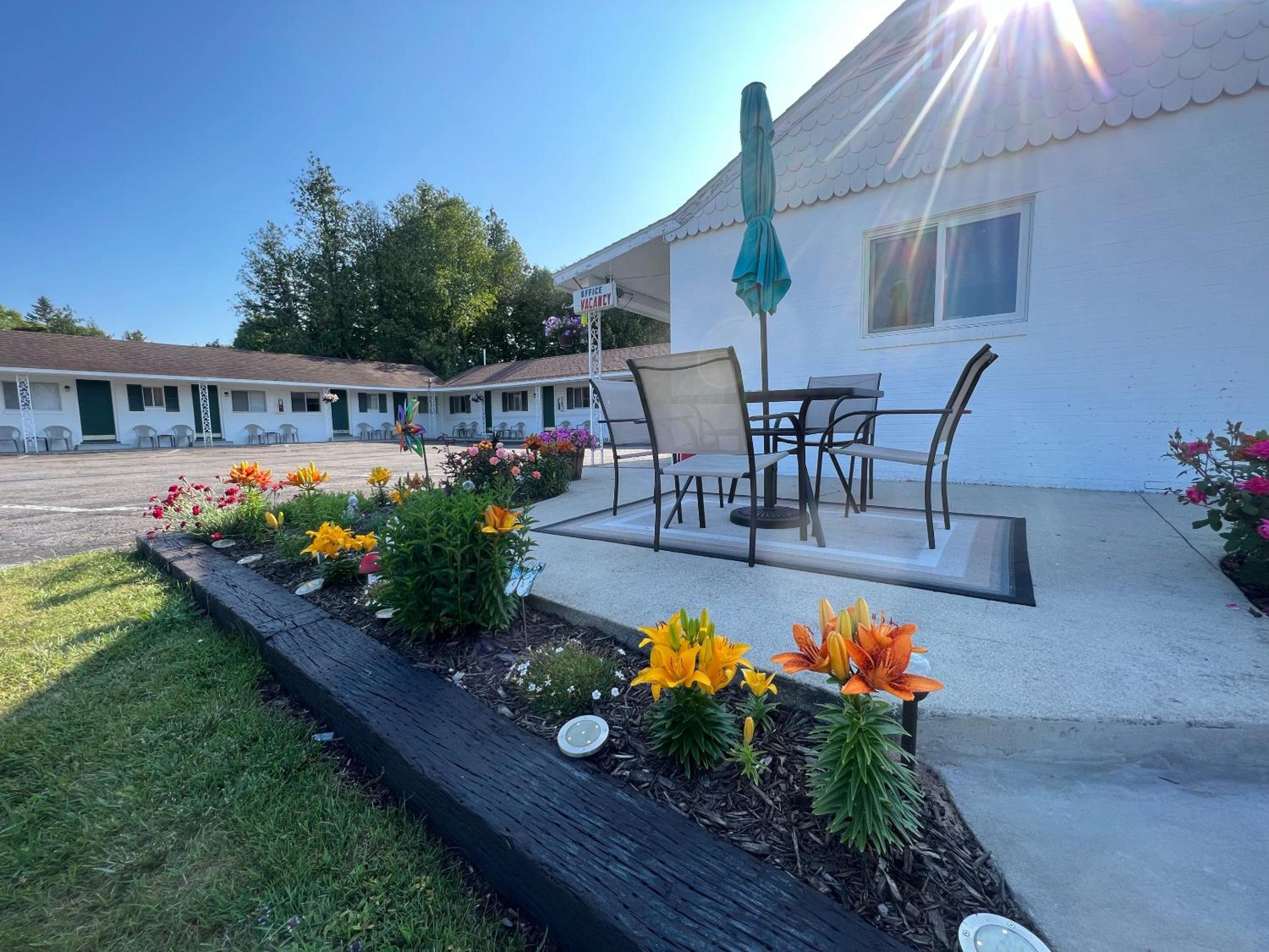 Cedars Motel view 2
