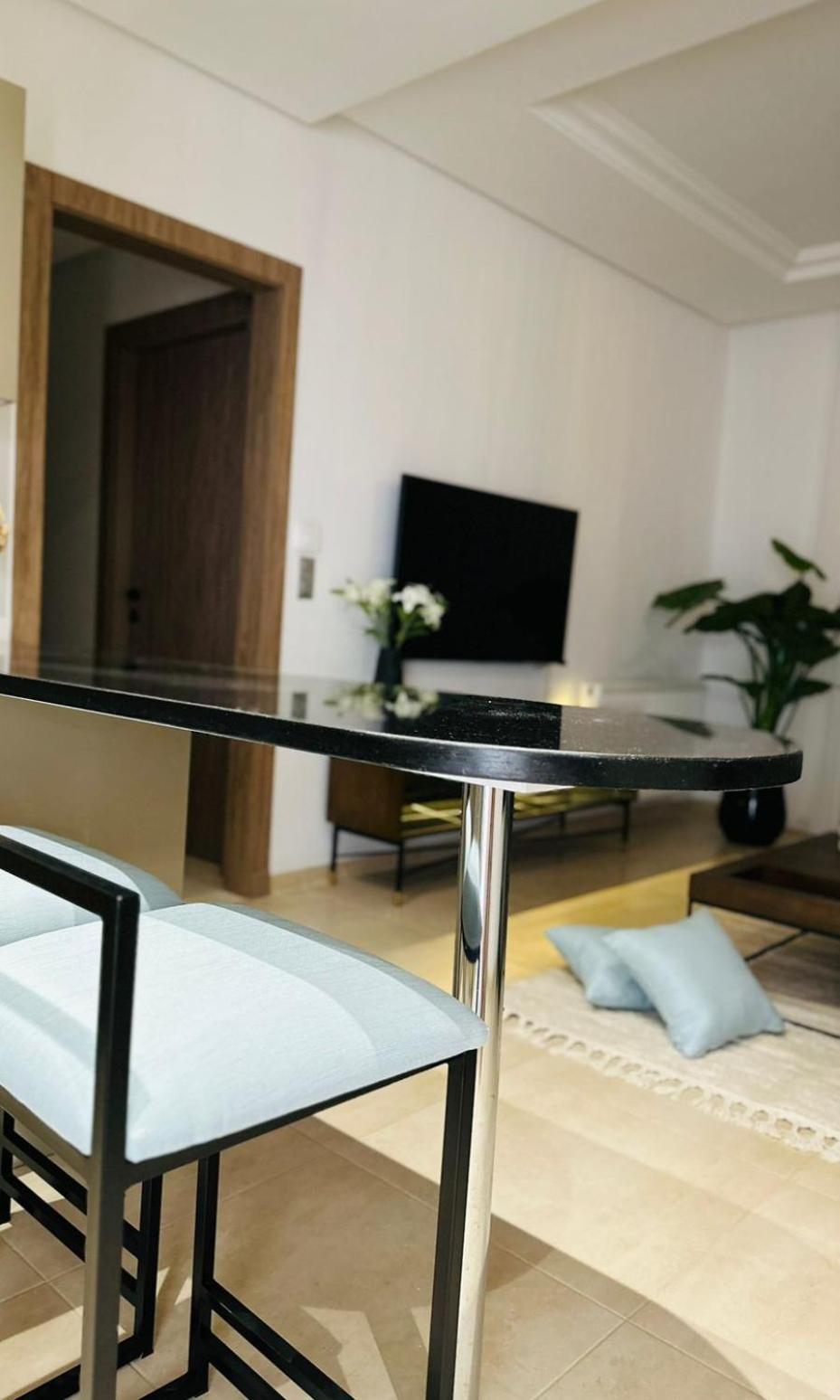 A Luxury 2BR with Big Pools Perfect for Family Summer Escape!