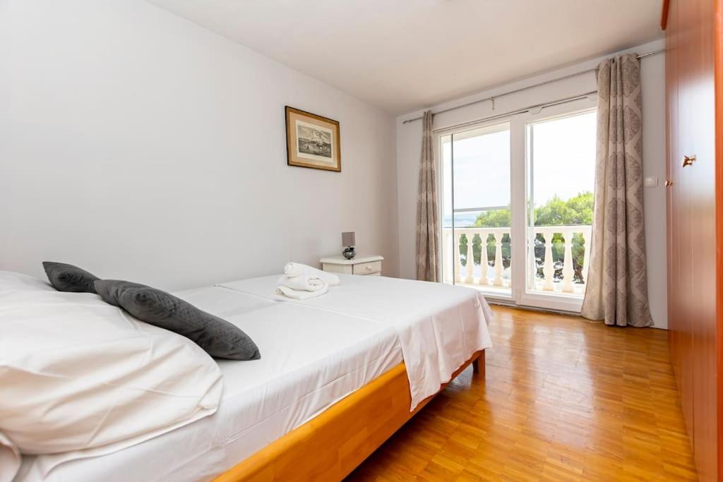 Holiday Home Dalma Sunrise