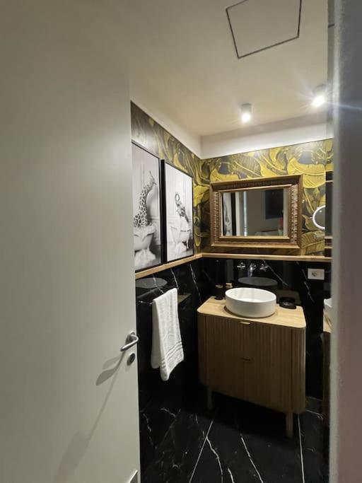 Short Rent Luxury Flat - Via Veneto