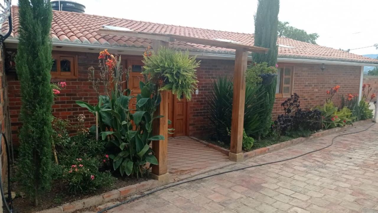 Villa Almafe