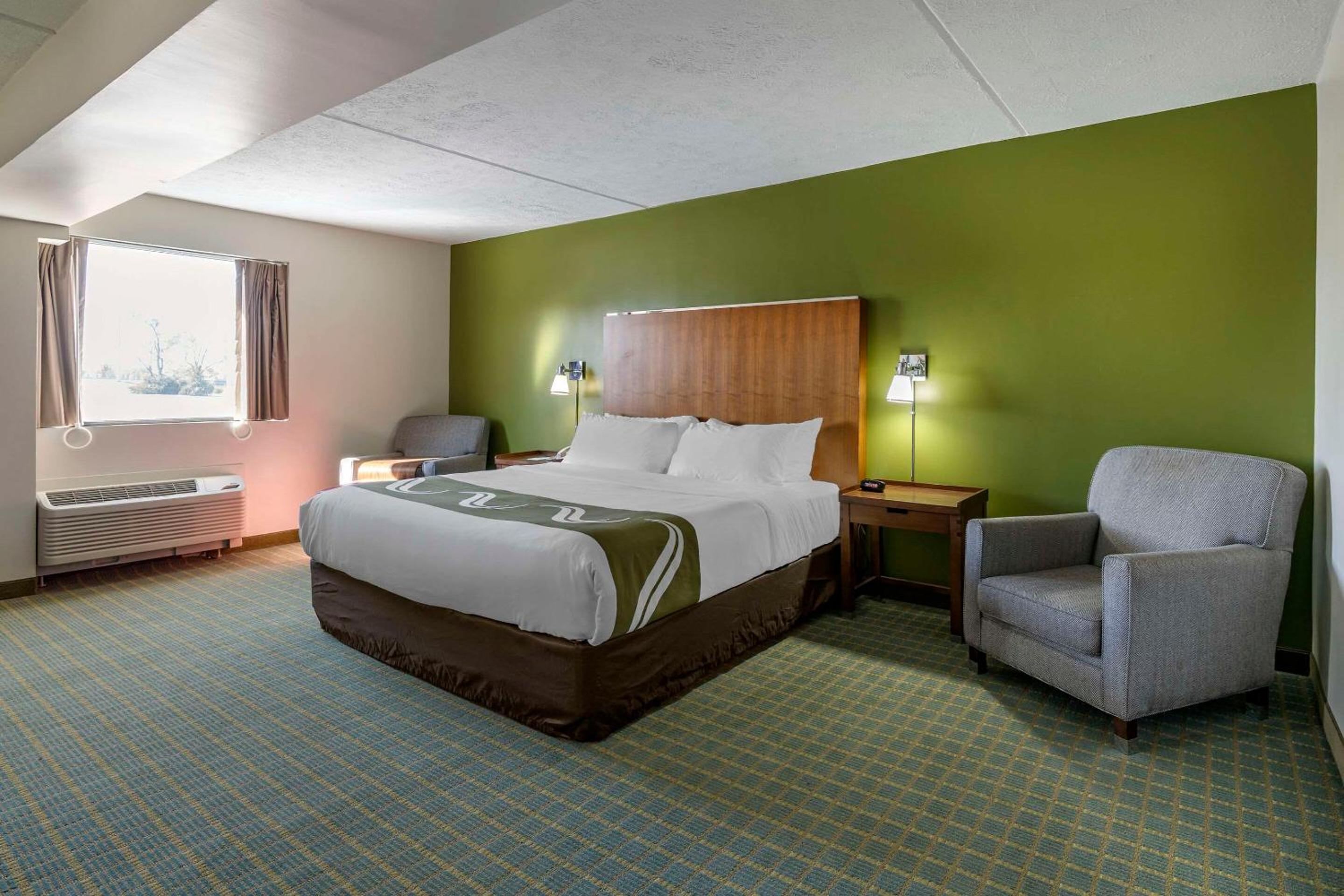 Lexington Vacations - Quality Inn Lexington -Horse Park - Property Image 34