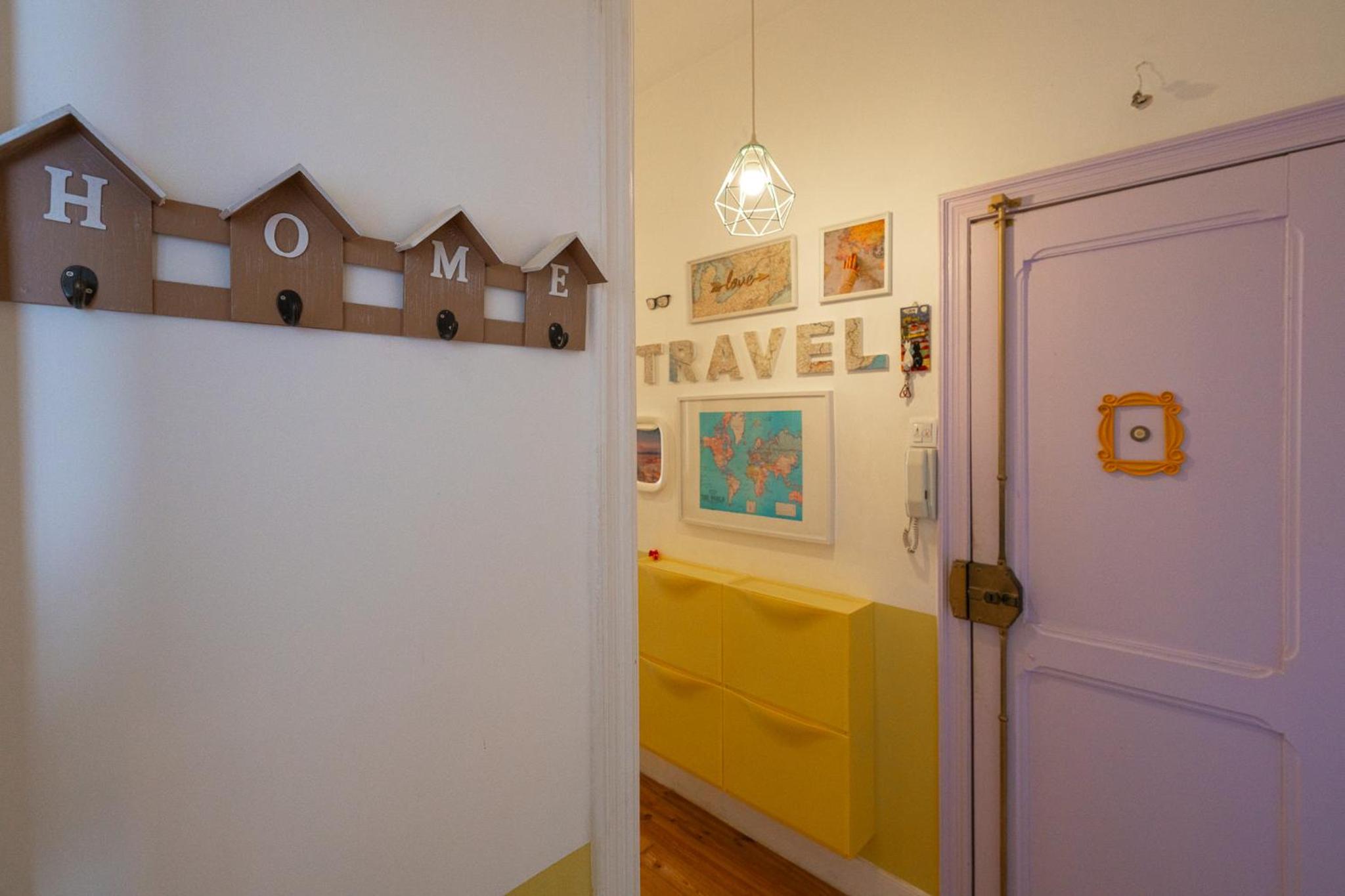 Wanderful Home - Travel Themed Apartment view 5