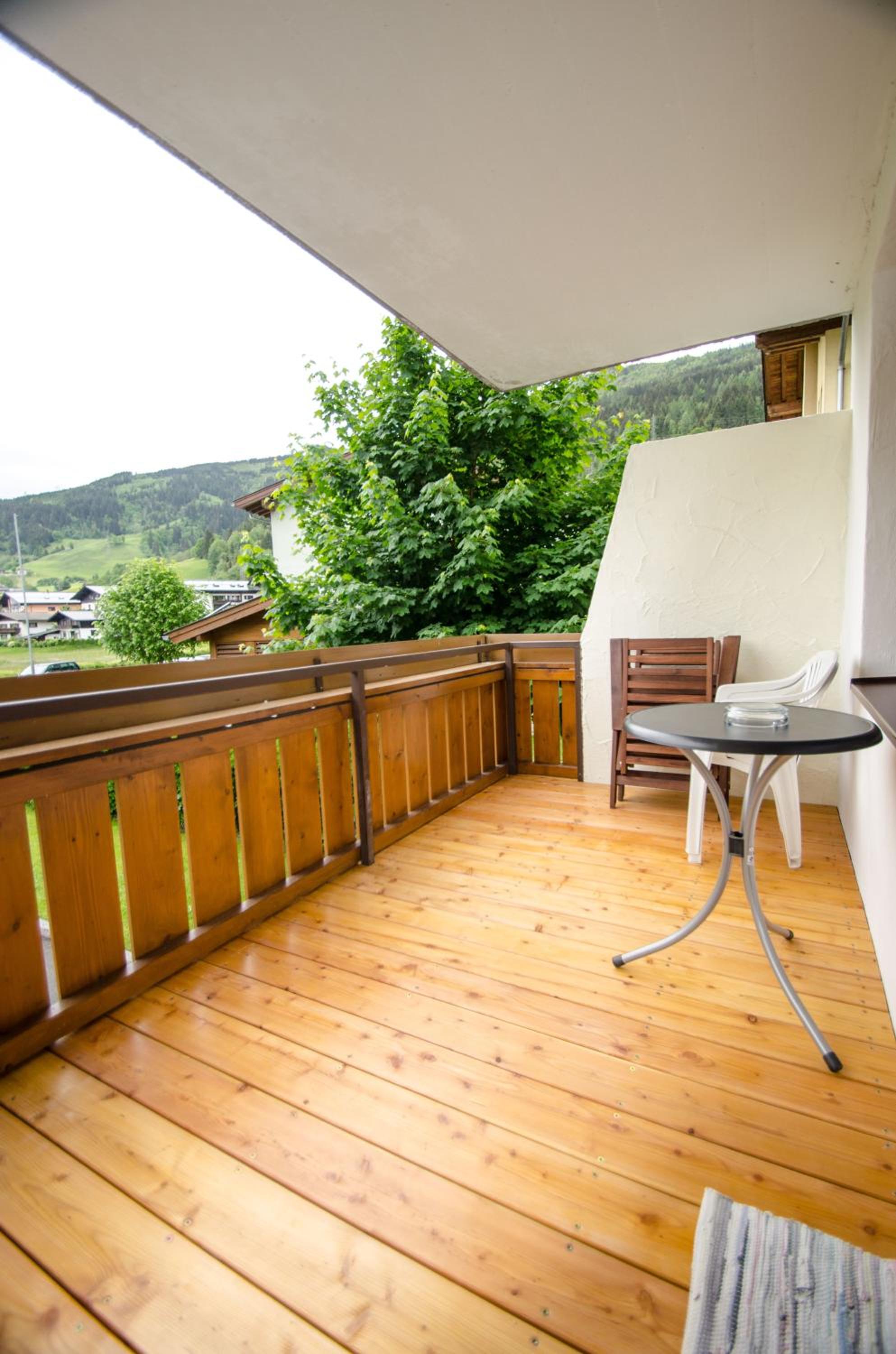 Deluxe Studio Kaprun by All in One Apartments