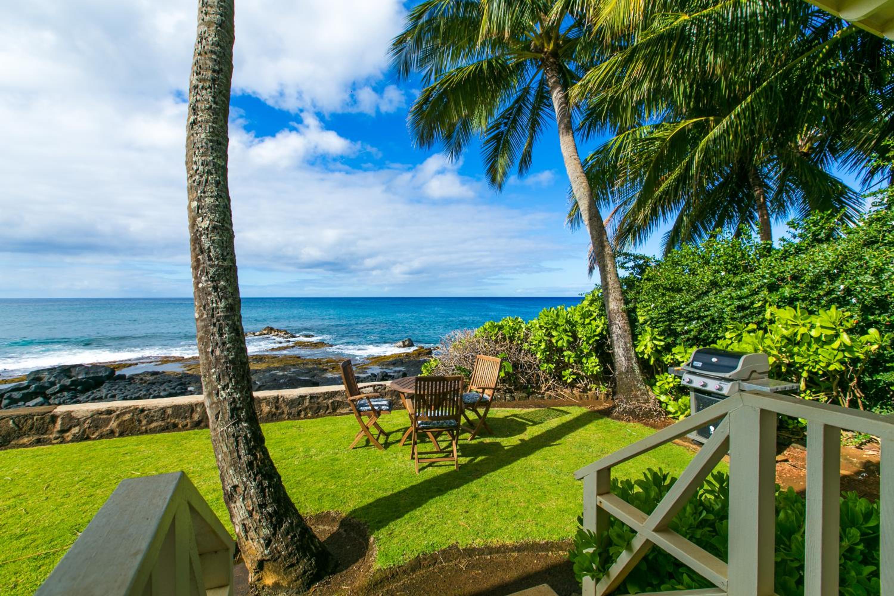 Classic 3br Oceanfront Cottage - Alekona Kauai view 3