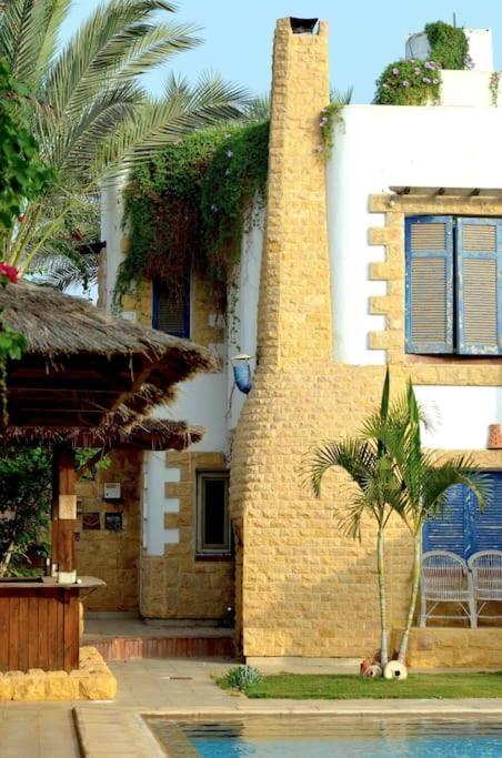 Sandorini Villa for Rent