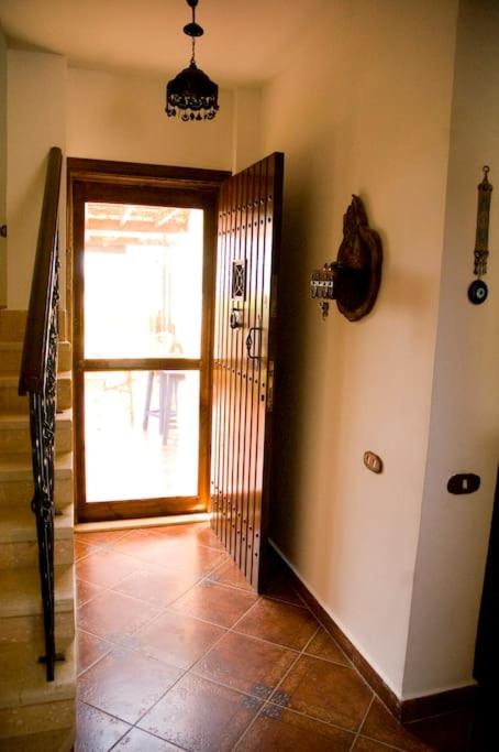 Sandorini Villa for Rent