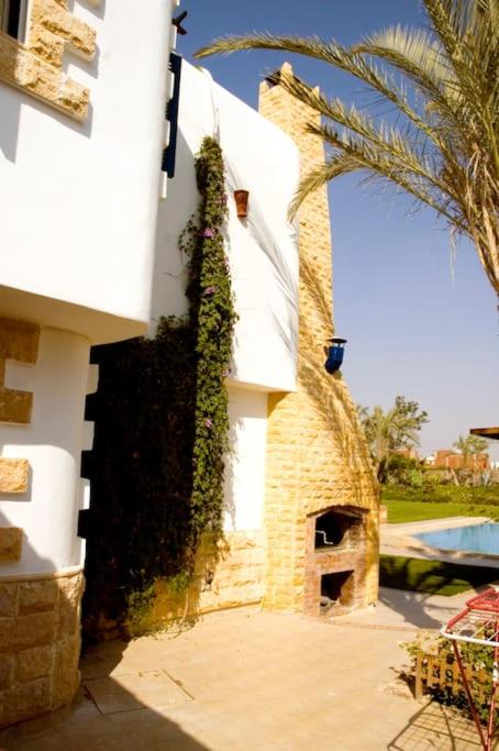 Sandorini Villa for Rent